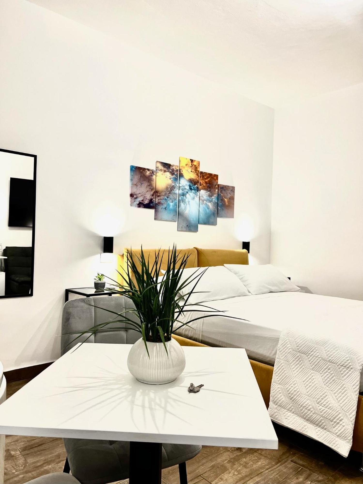 Elene Mediterraneo Bed & Breakfast