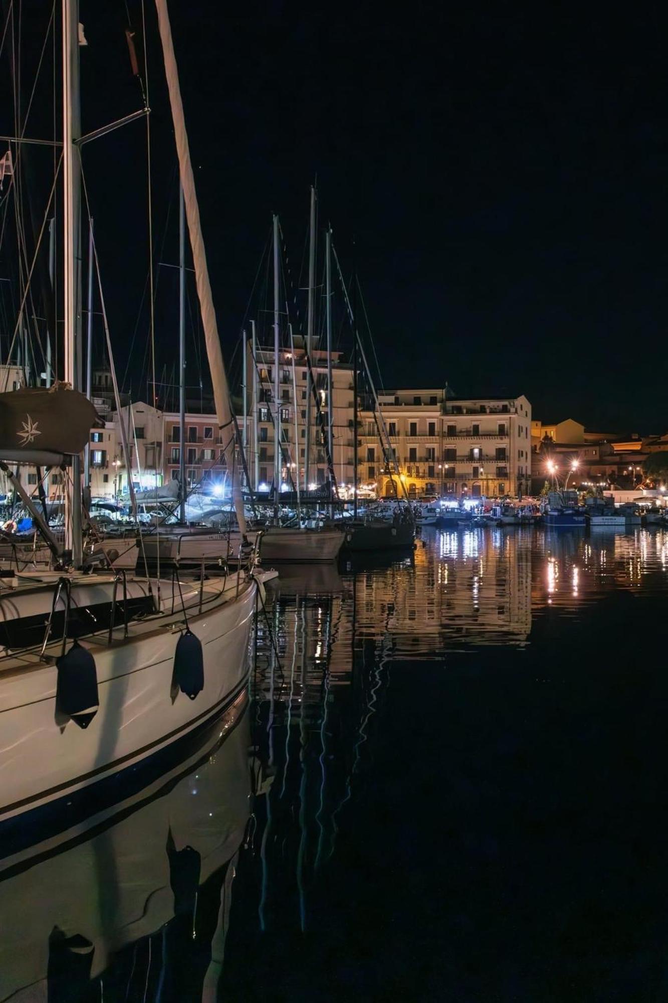 La Finestra Sulla Cala Palermo