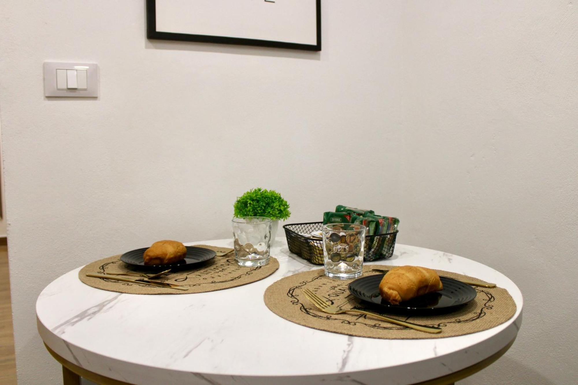 Apartment Pillis House Elegante E Accogliente In Centro Palermo