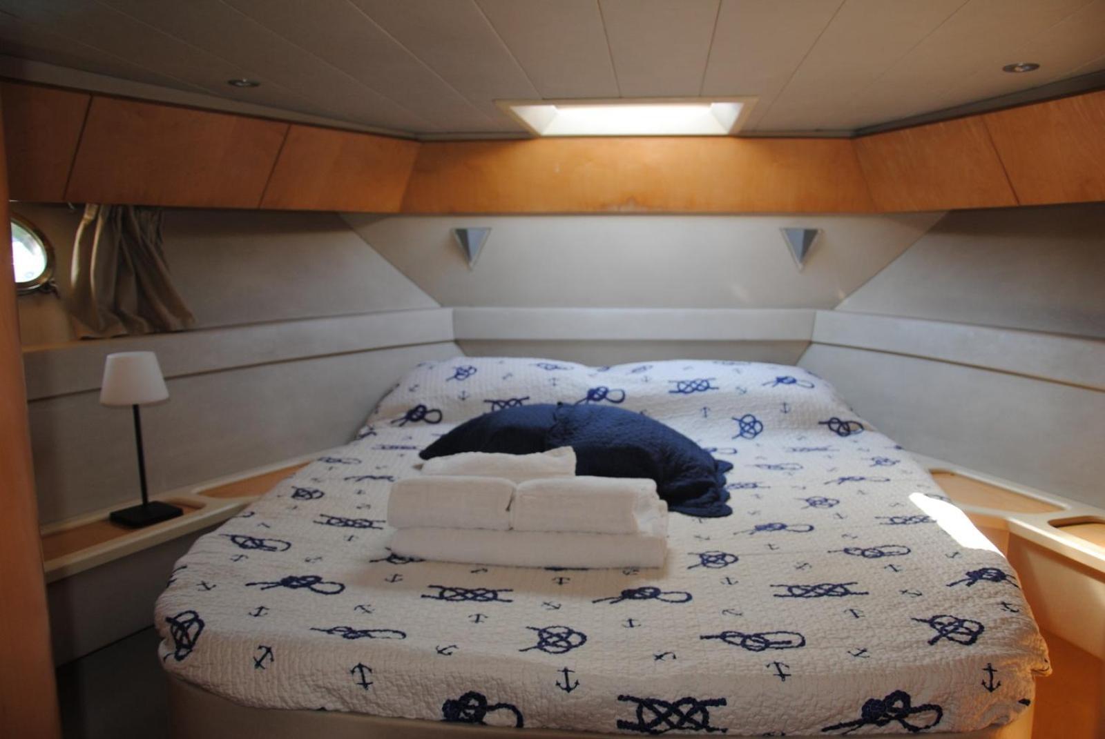 Botel Pm Molo Trapezoidale