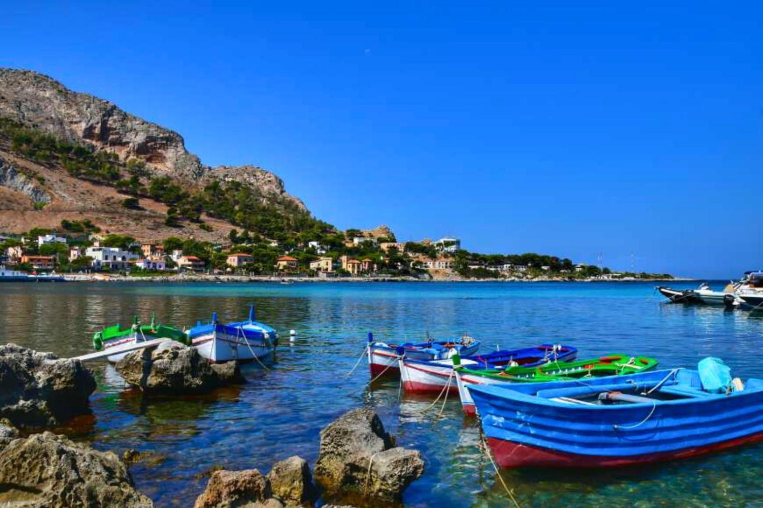 - - Sferracavallo Sul Mare *