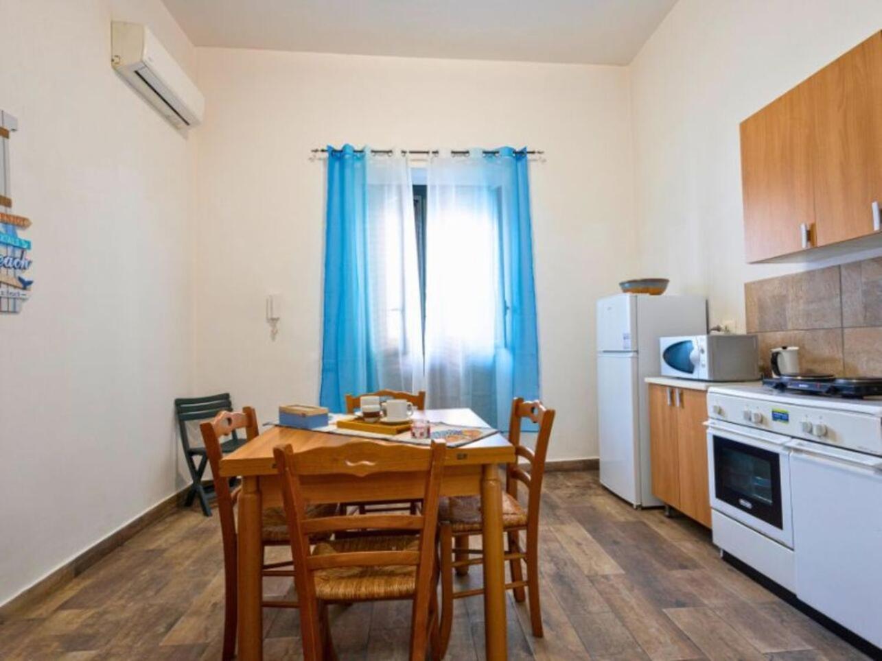 Apartment Lovely In Palermo-sferracavallo Palermo