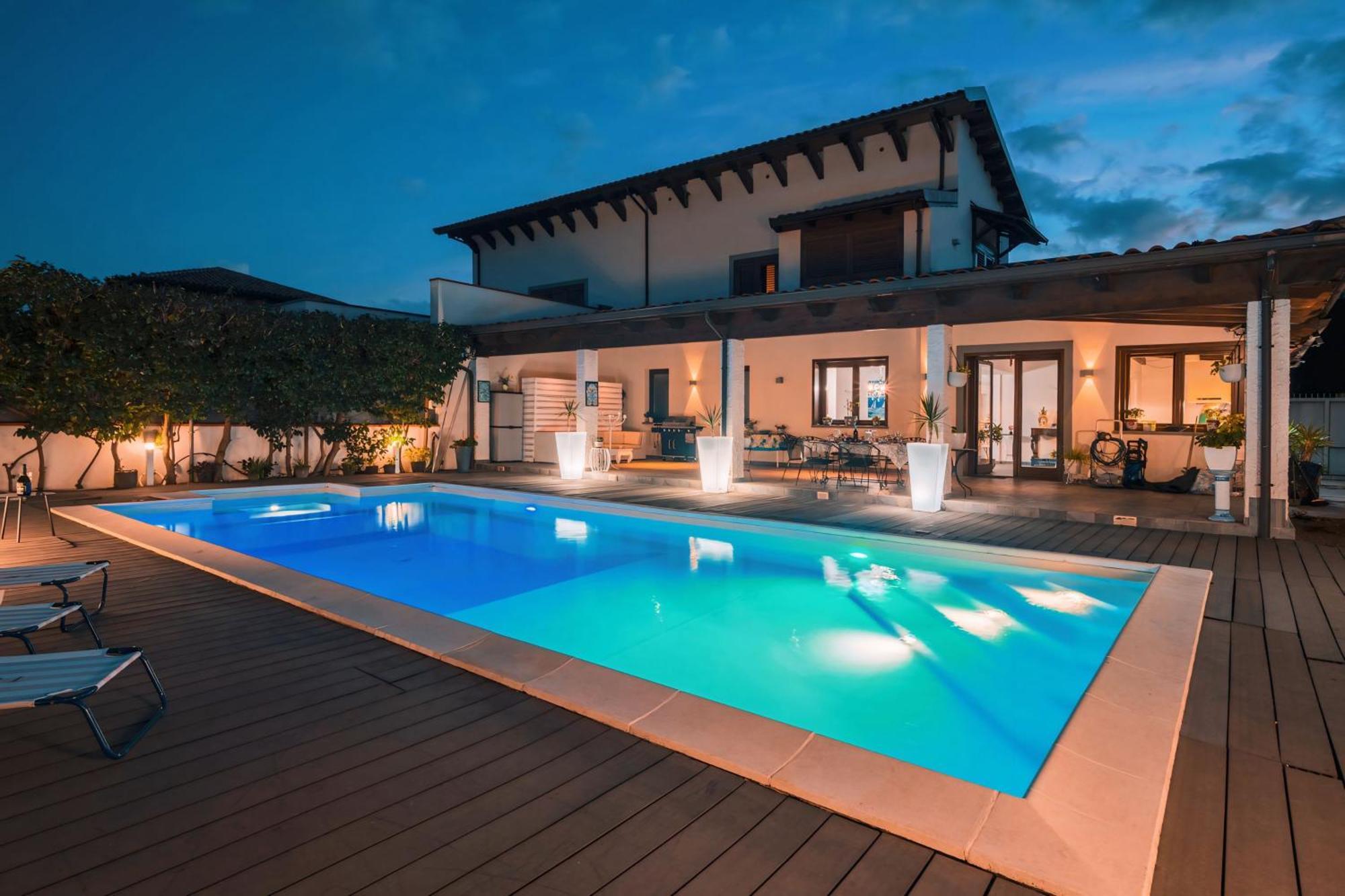 Valery Villa
