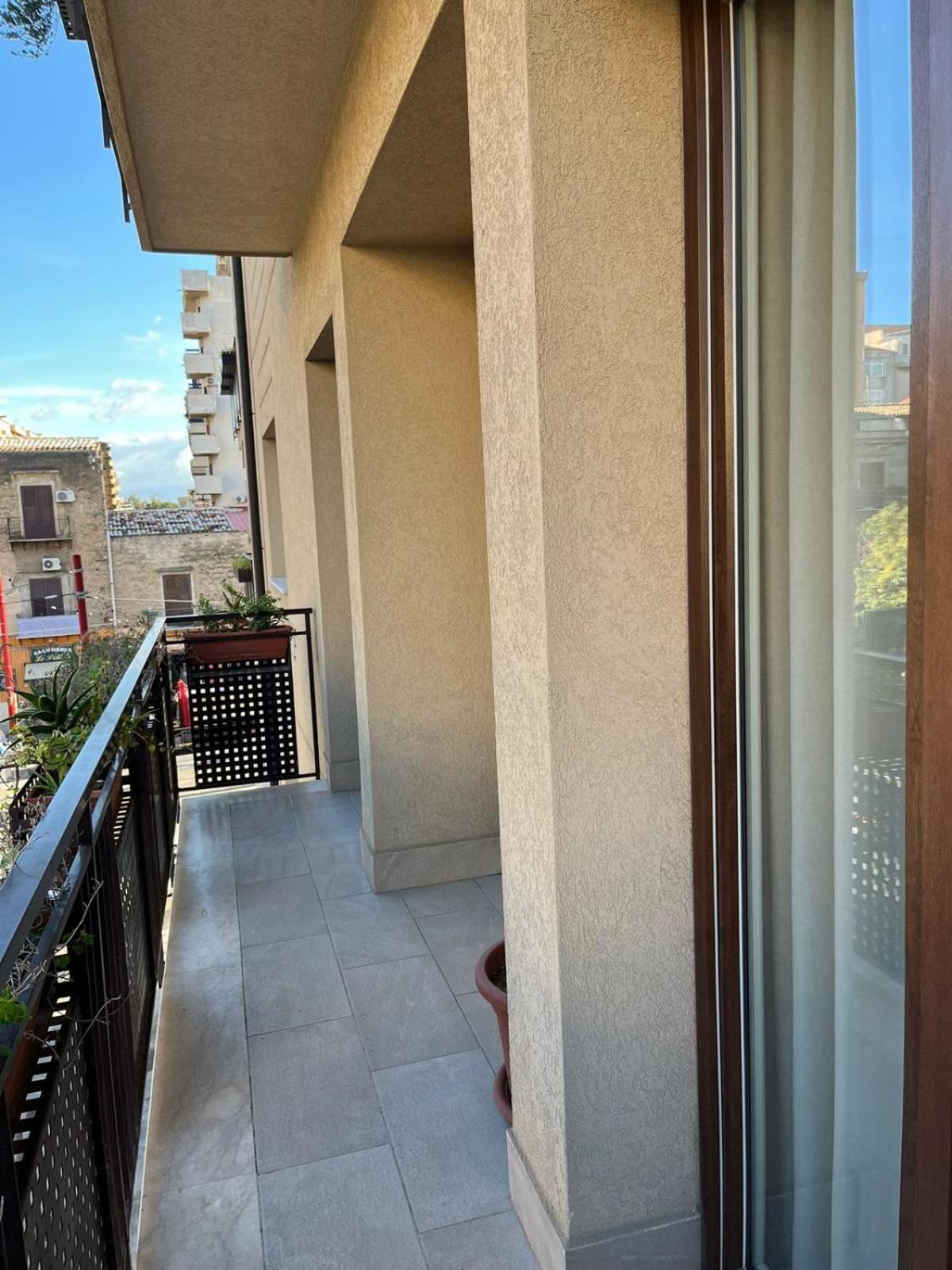 Balsamo Apartment *