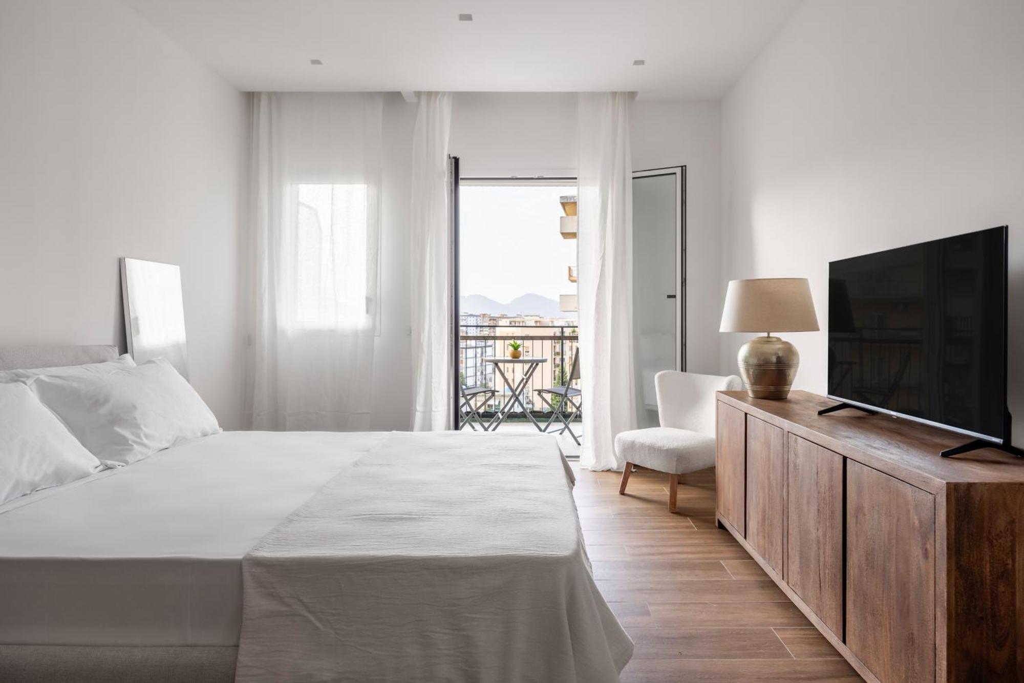Athena Luxury *