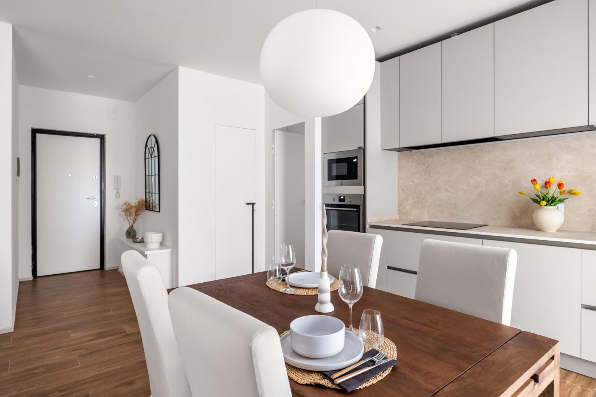 Athena Luxury Apartment