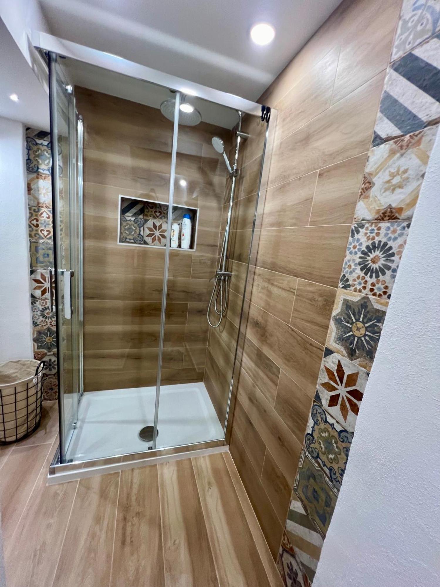 Kensia House - Centro Storico - Stazione Apartment