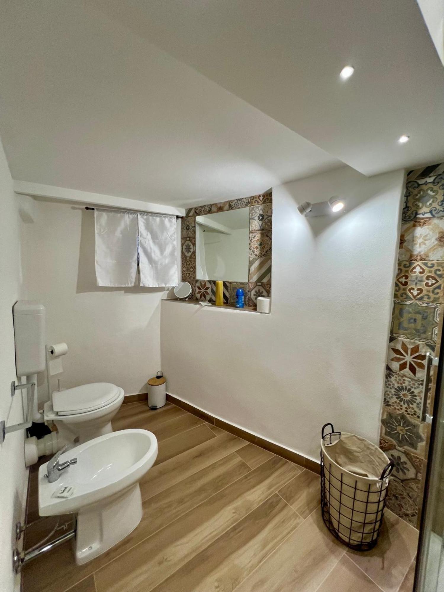 Apartment Kensia House - Centro Storico - Stazione *