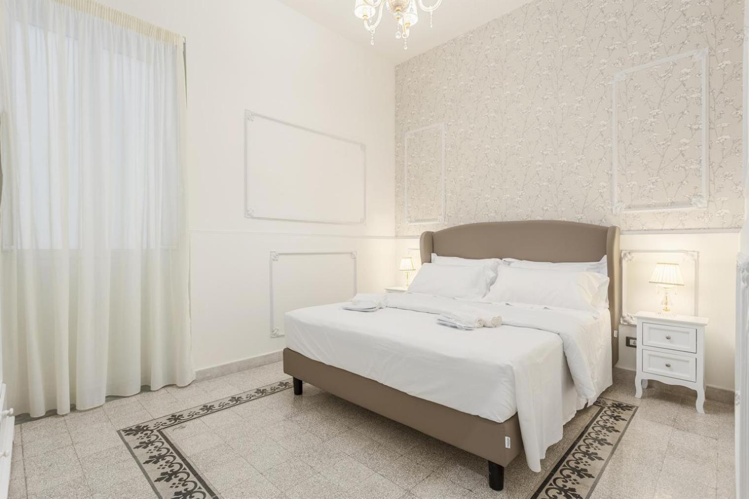Aragona House