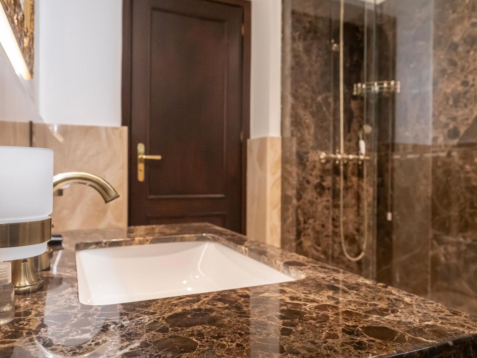 Hotel Alliata Di Pietratagliata