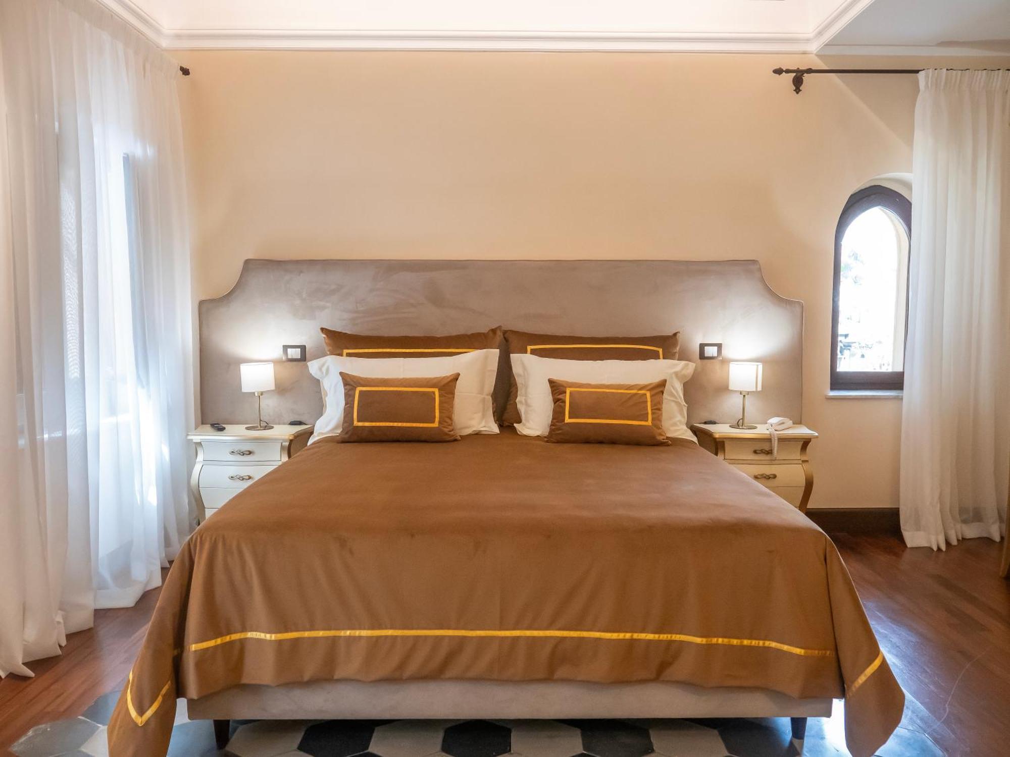 Hotel Alliata Di Pietratagliata 5*