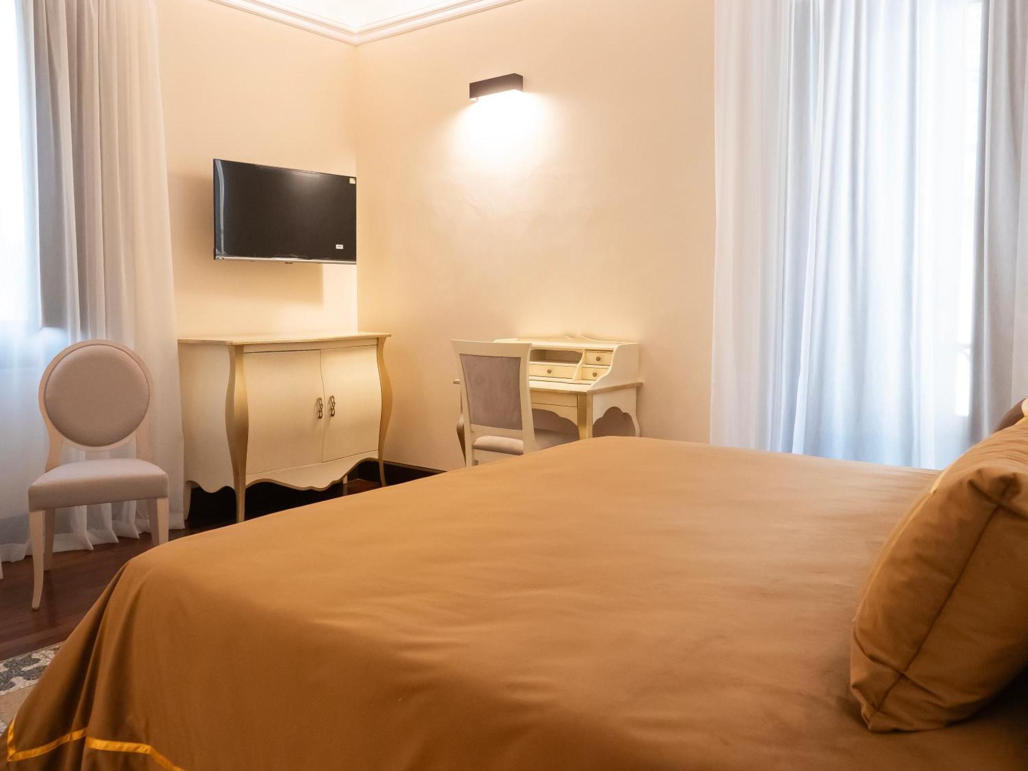 Hotel Alliata Di Pietratagliata Palermo