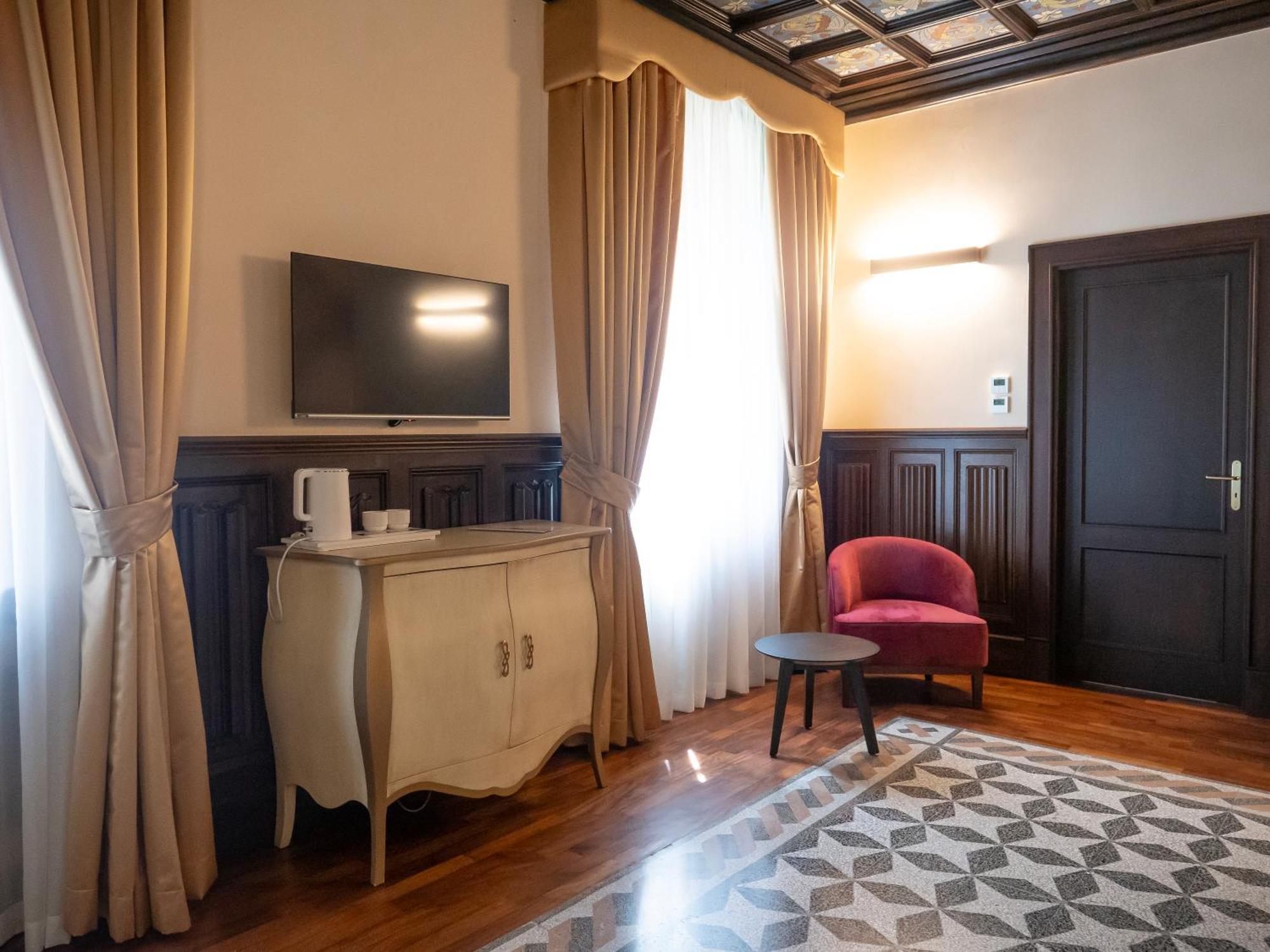 Hotel Alliata Di Pietratagliata