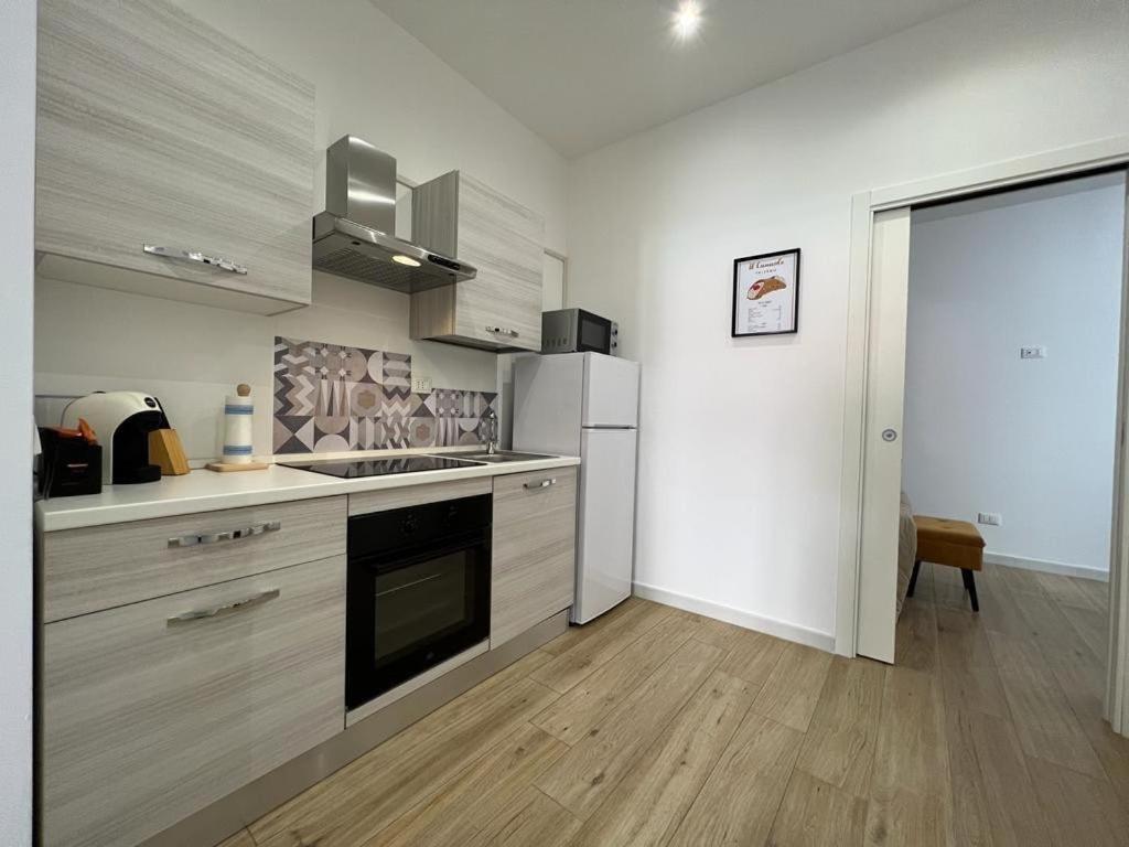 Two-room In The Heart Of * Palermo