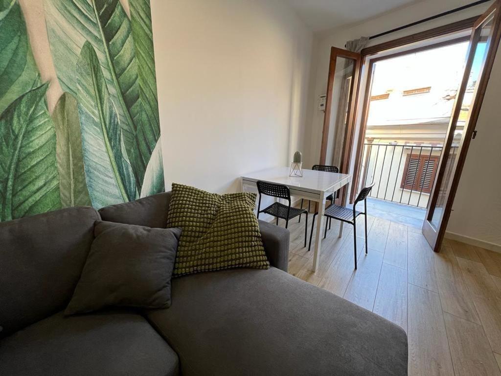 Two-room In The Heart Of Apartment *