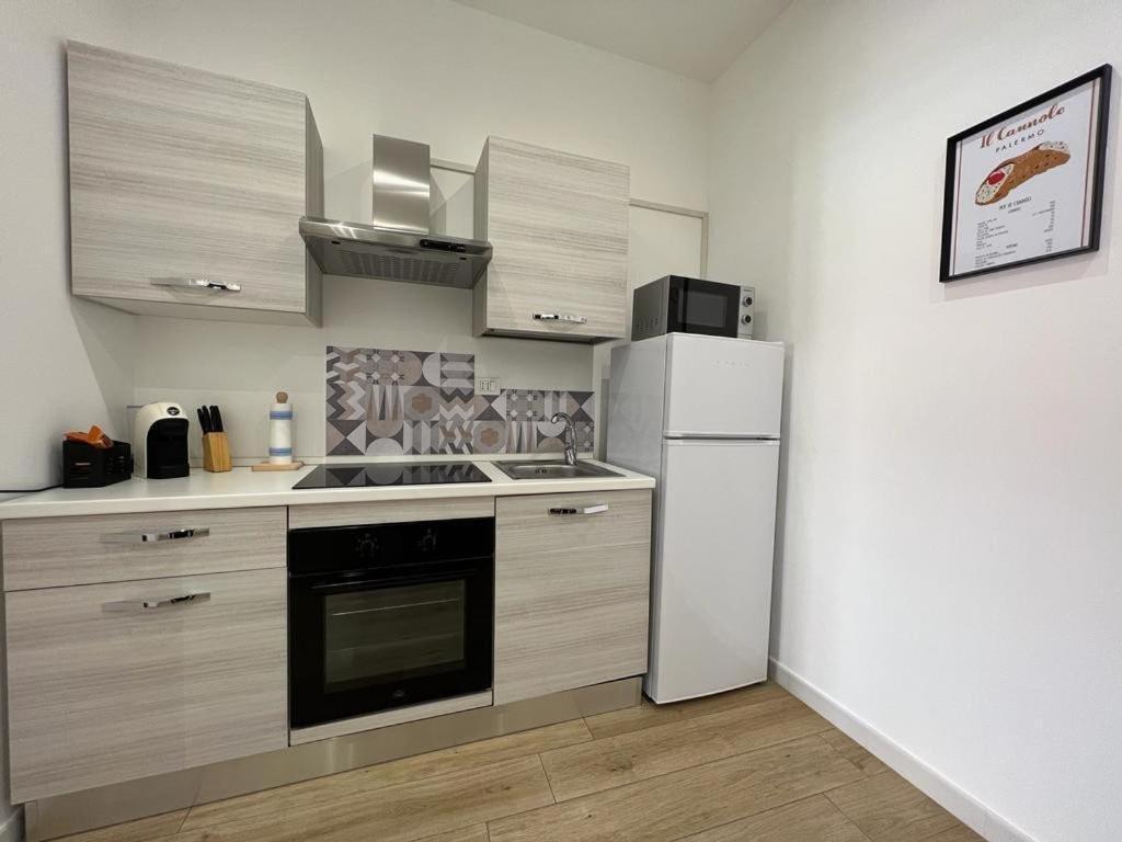 Apartment Two-room In The Heart Of *