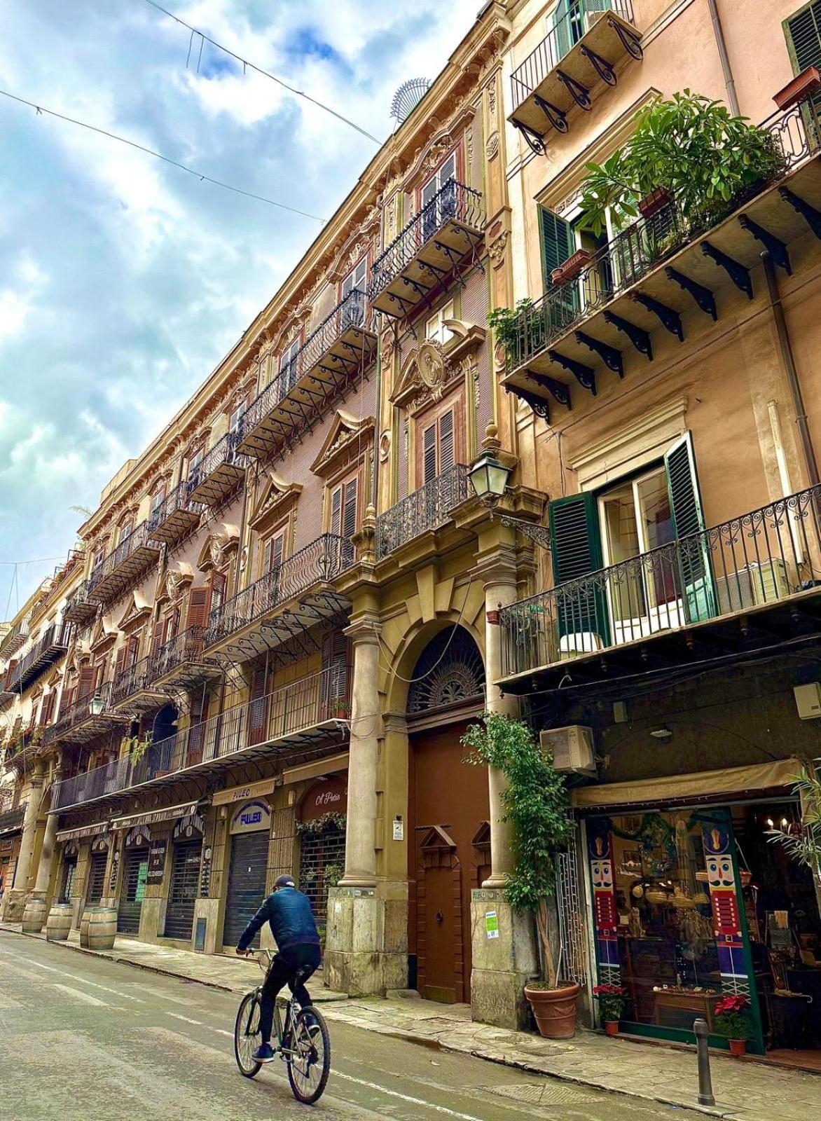 Luxury Palazzo Vannucci * Palermo
