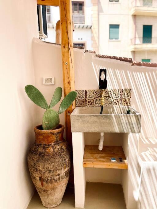 Duplex Townhouse With Gigantic Terrace *