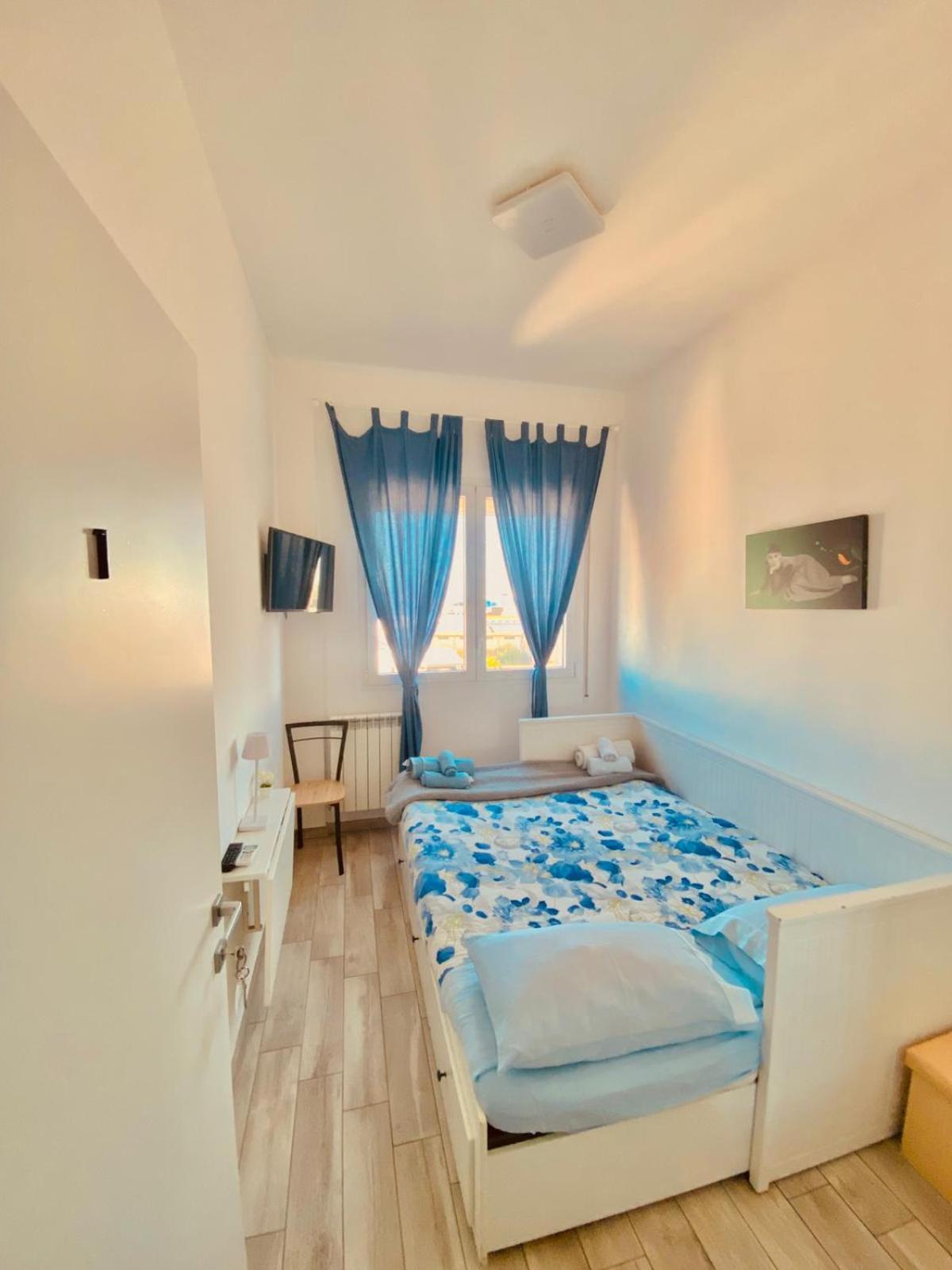 Bed & Breakfast L 'approdo Felice 3*