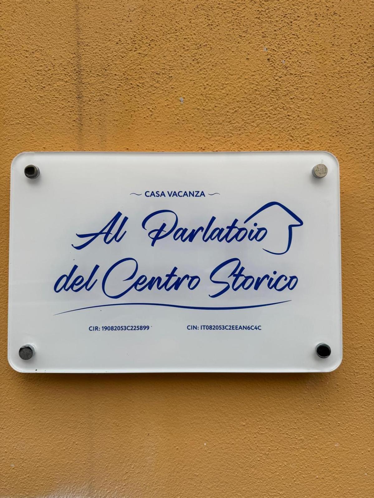 Al Parlatoio Del Centro Storico Apartment *