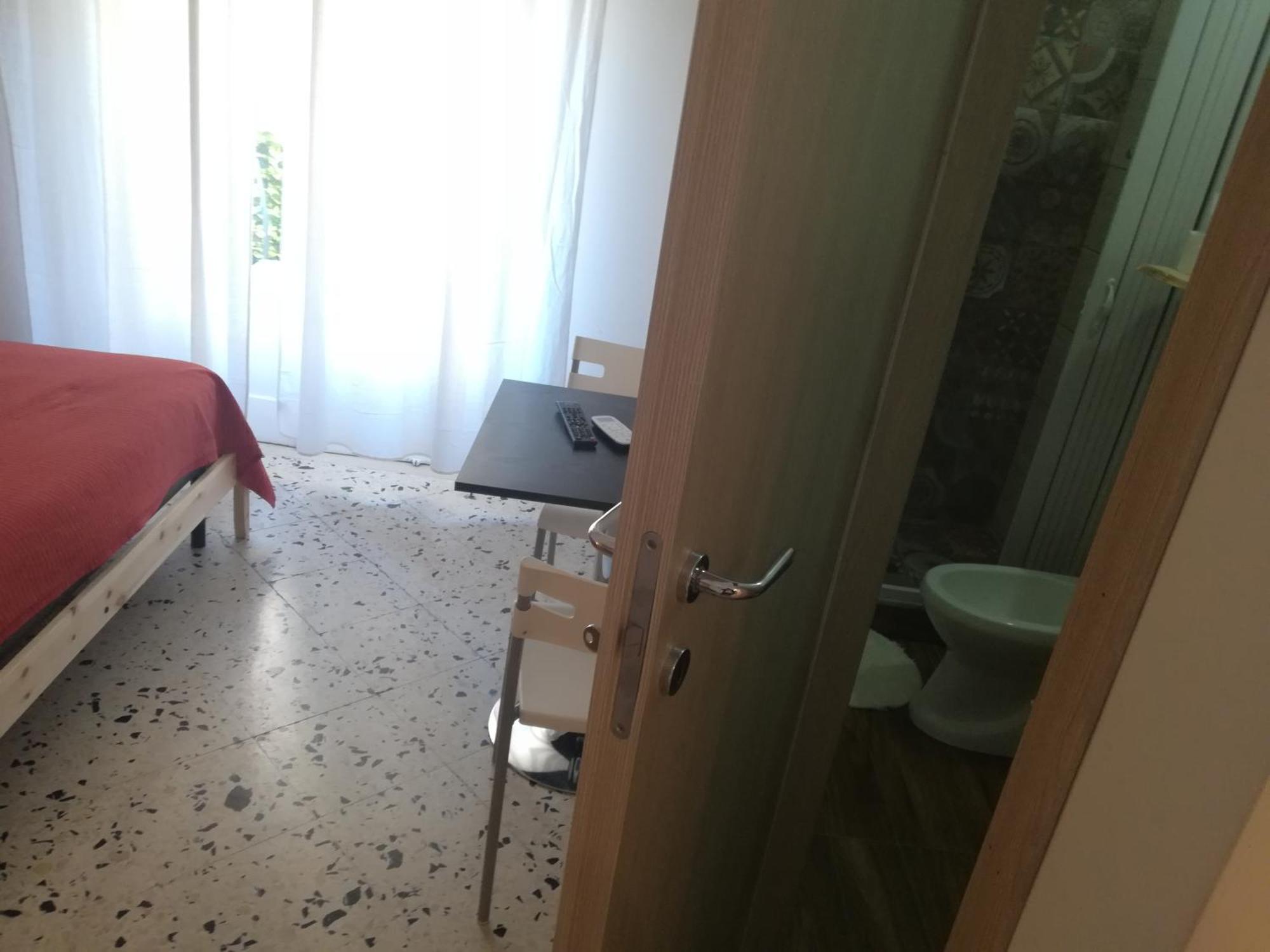 Antadia Guest house *