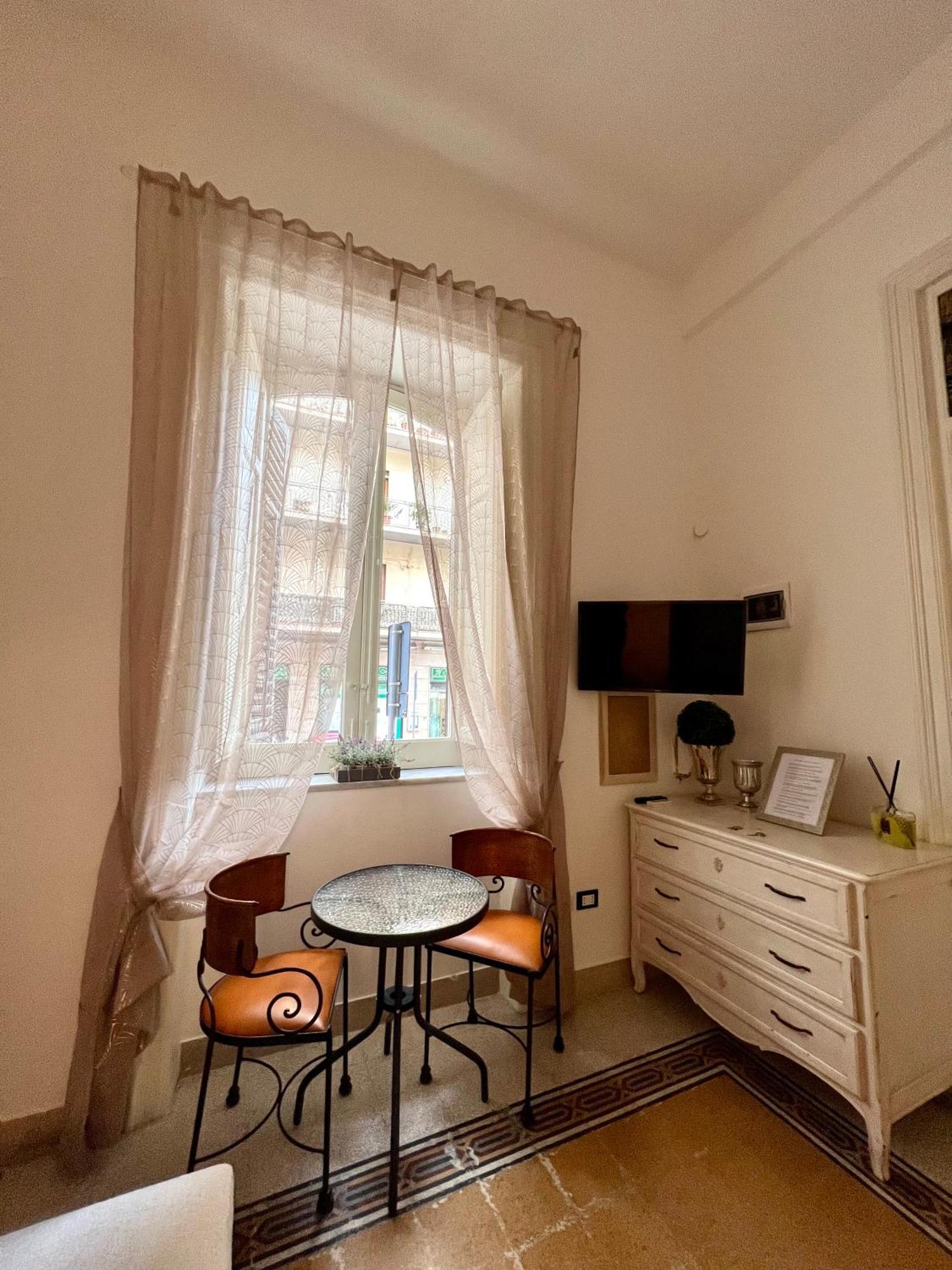 Aristocasa Luxury Bed & Breakfast *
