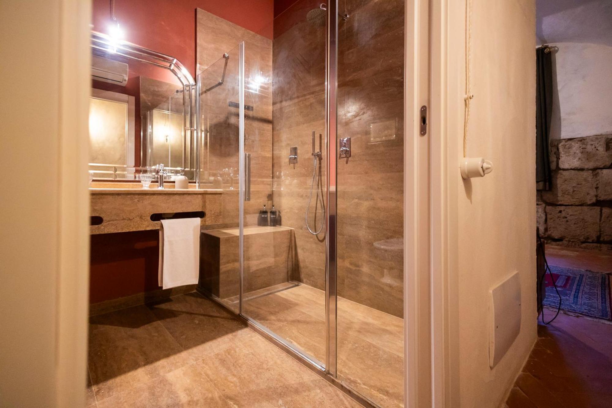 Principe Di Castelnuovo Historical Bed & Breakfast *