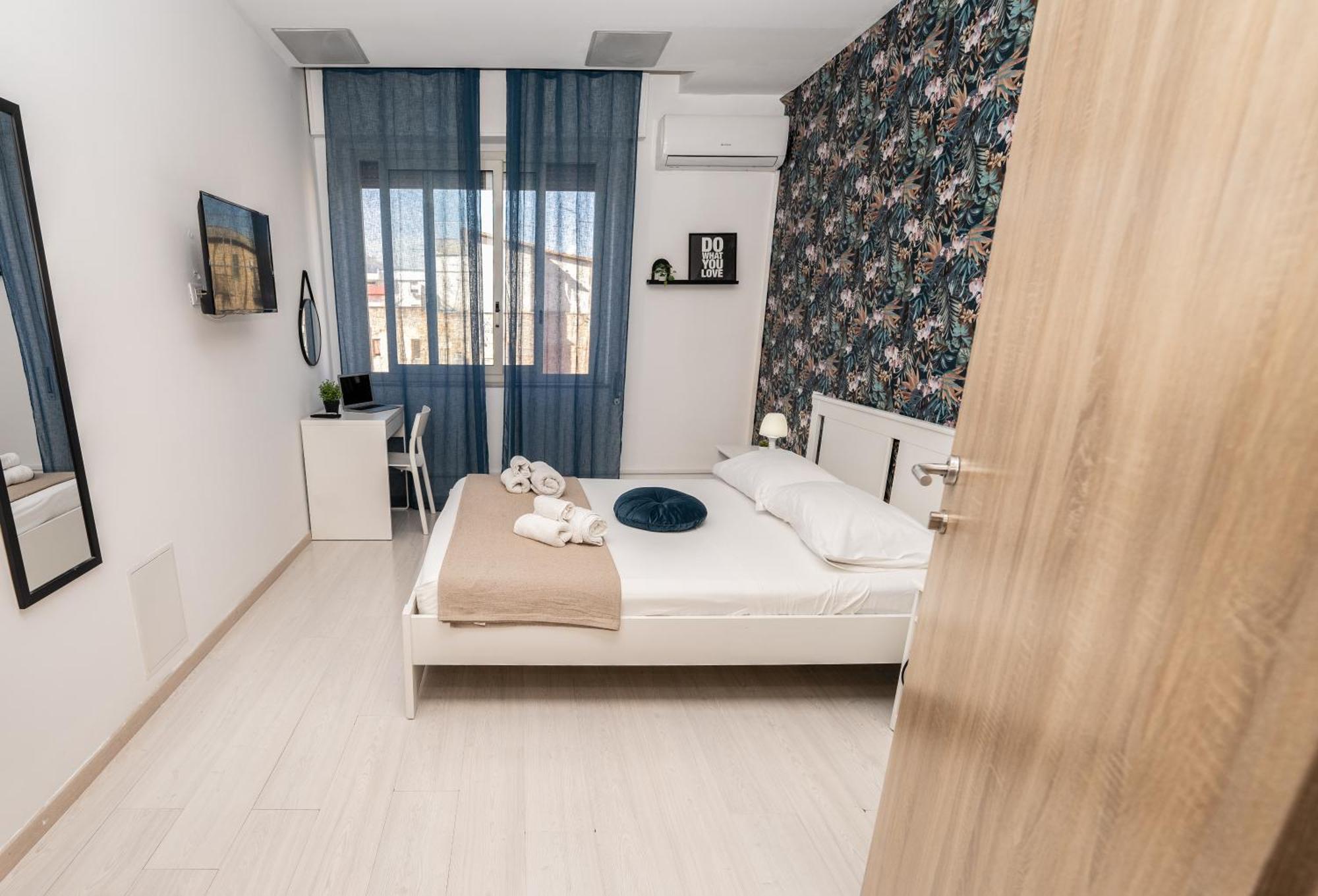 Central 128l Guest house