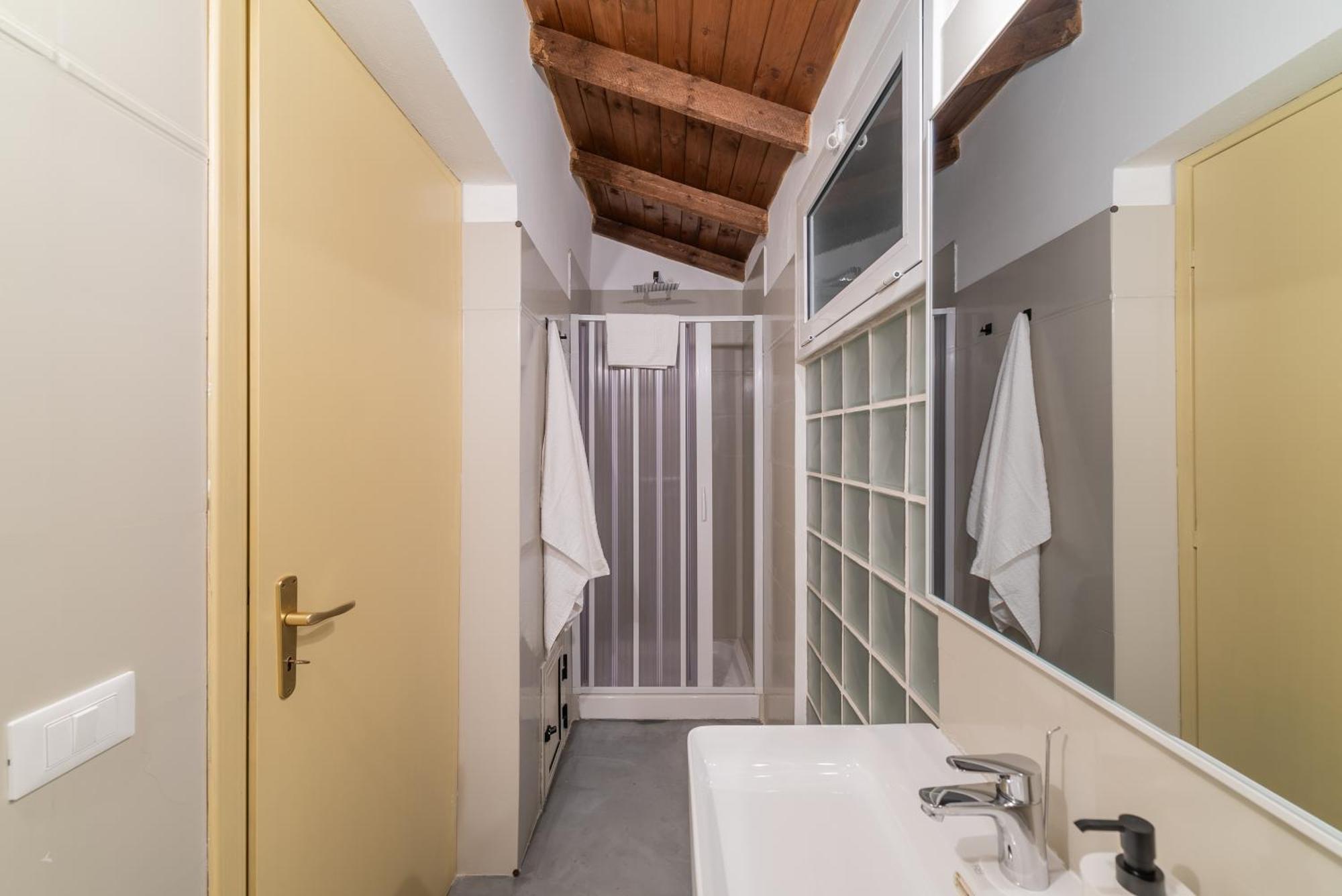 Rivoluzione9 Apartment