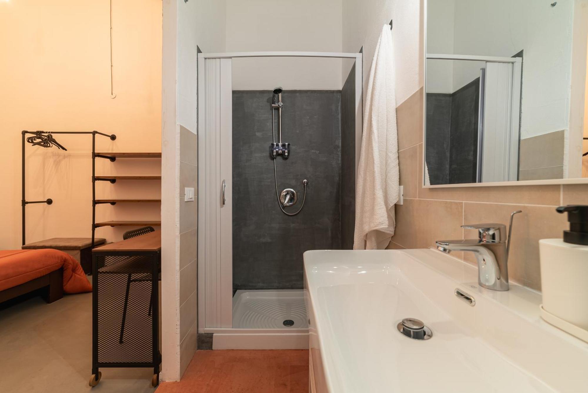 Apartment Rivoluzione9 *