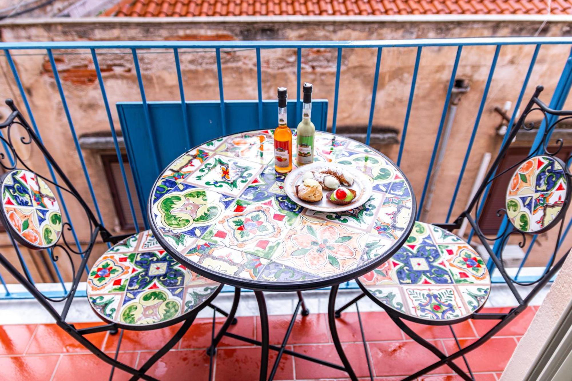 Sicily Trinacria House * Palermo