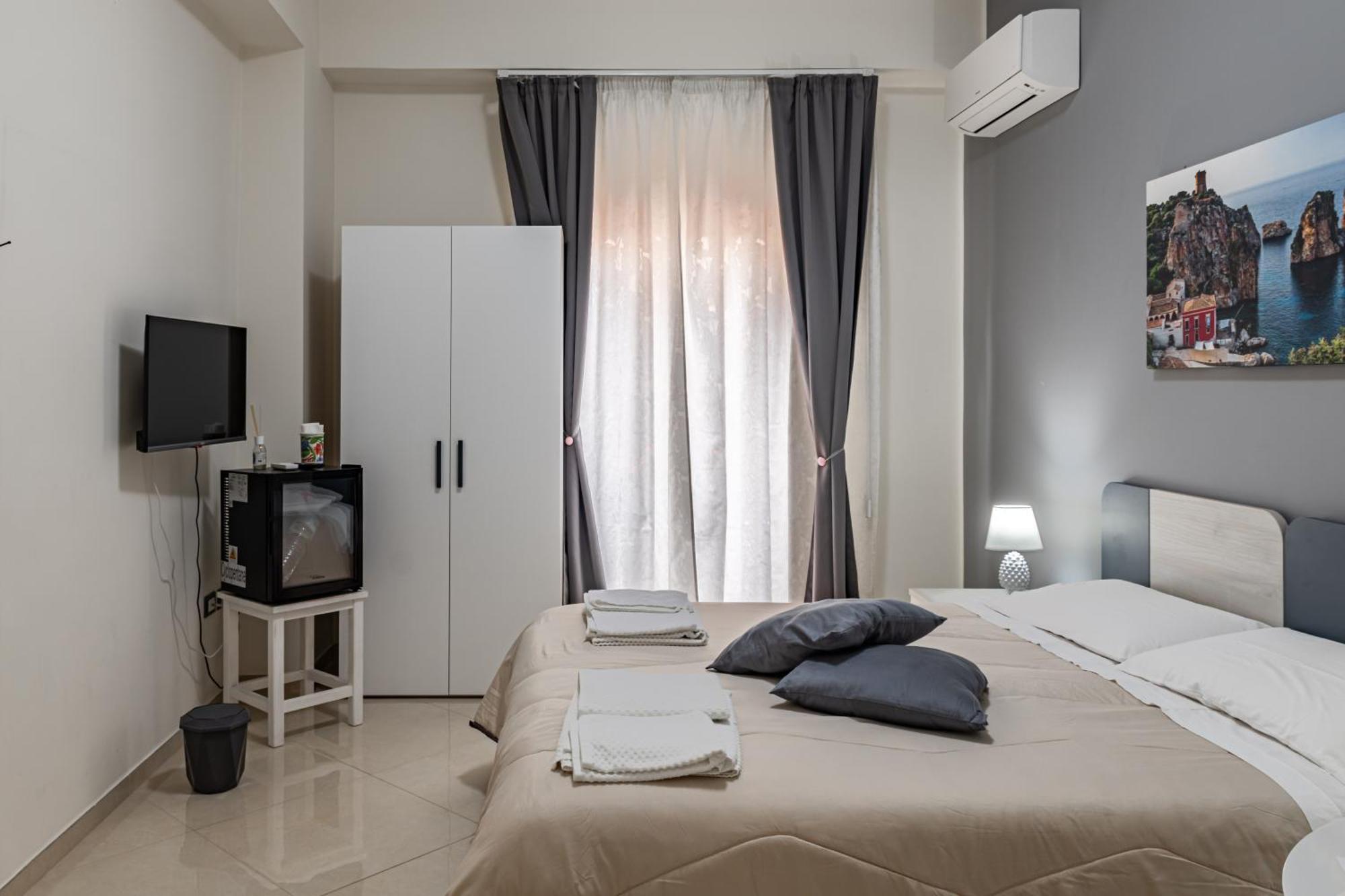 Sicily Trinacria House