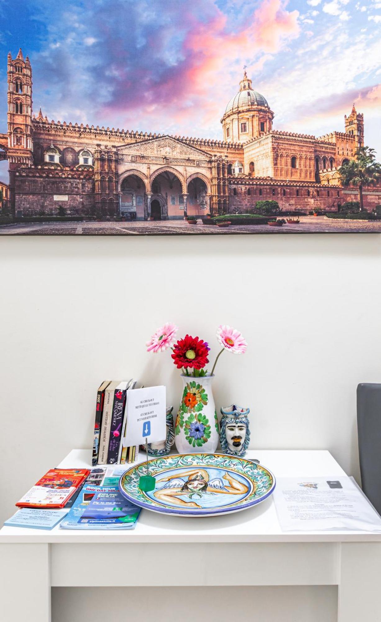 Sicily Trinacria House Palermo
