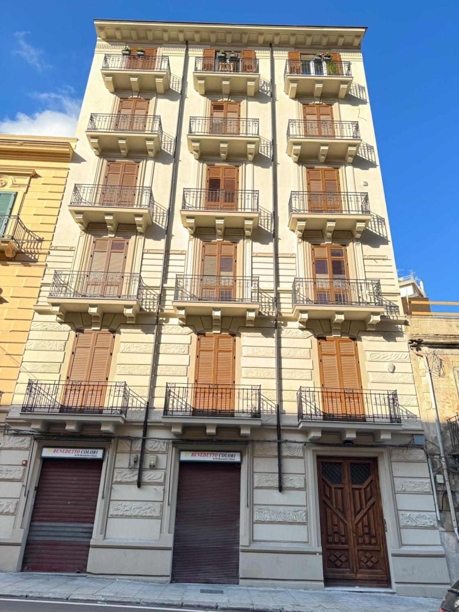 Politeama Liberta Sweet * Palermo