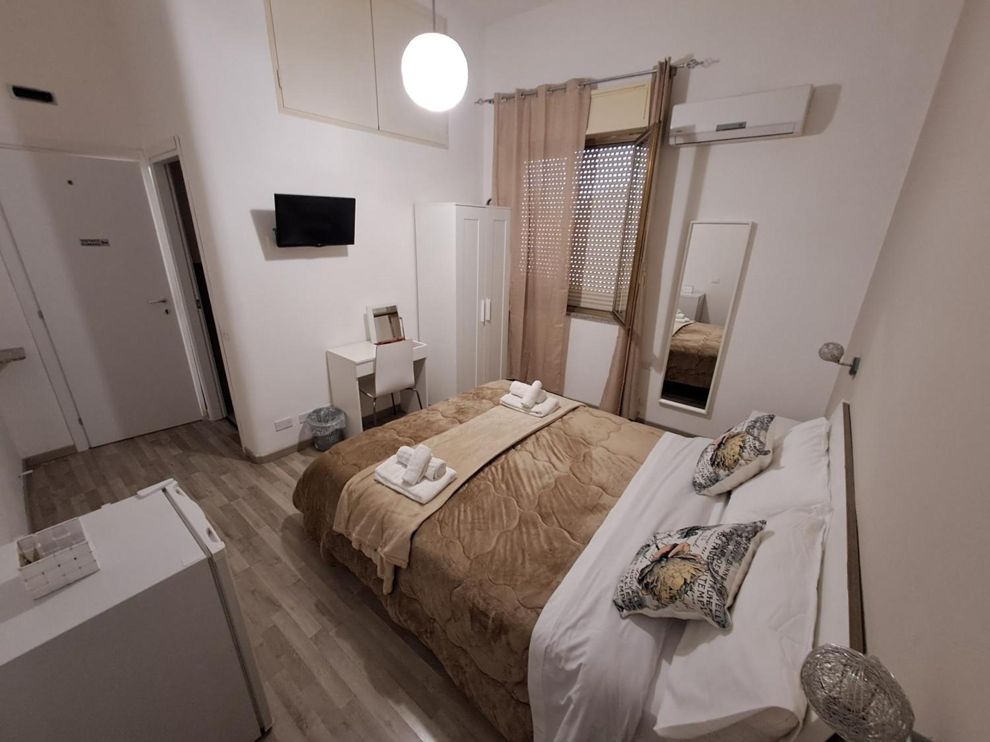 Bedroom La Stazione Bed & Breakfast *