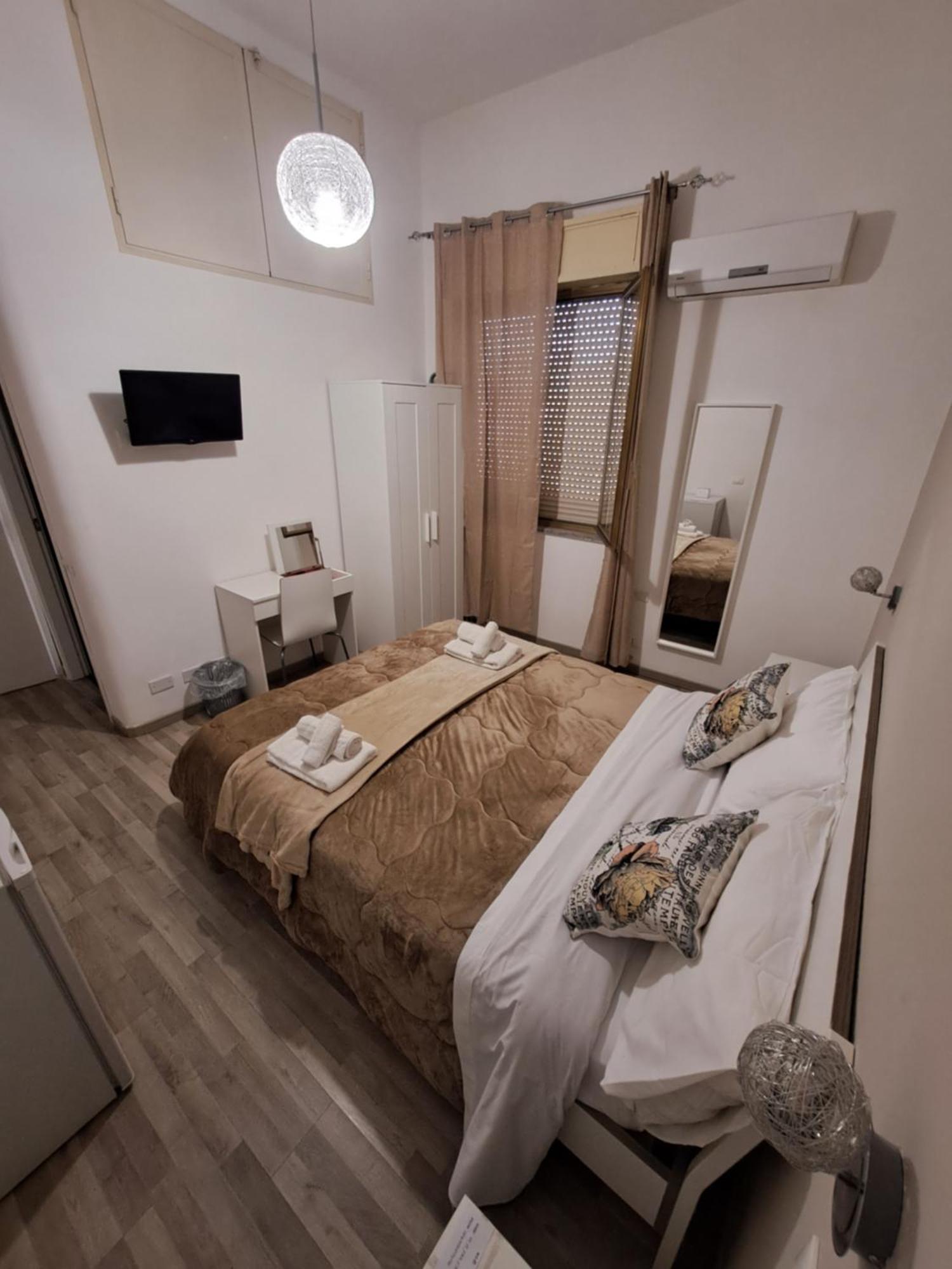 Bedroom La Stazione Bed & Breakfast Palermo