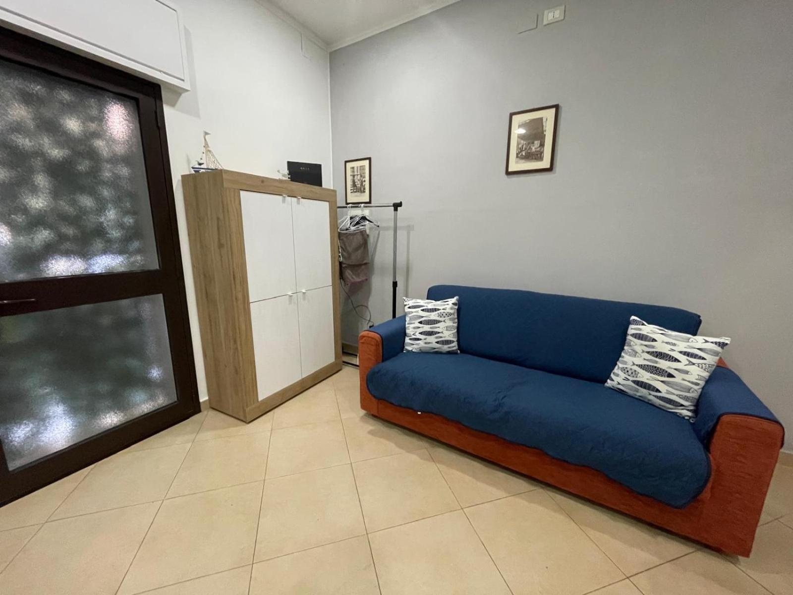 Domus Rosaliae - *