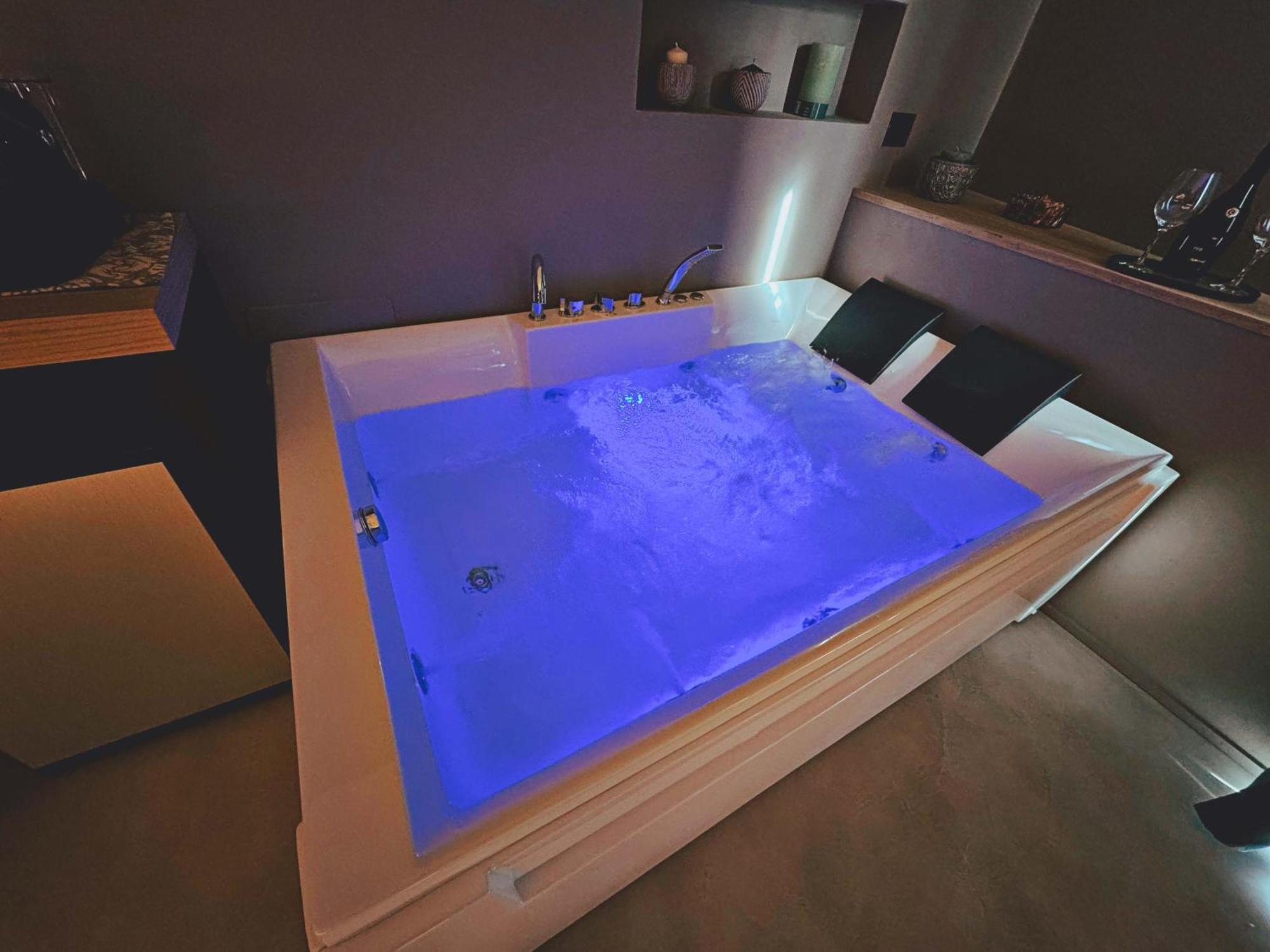 L'opera - Luxury Bed & Breakfast *