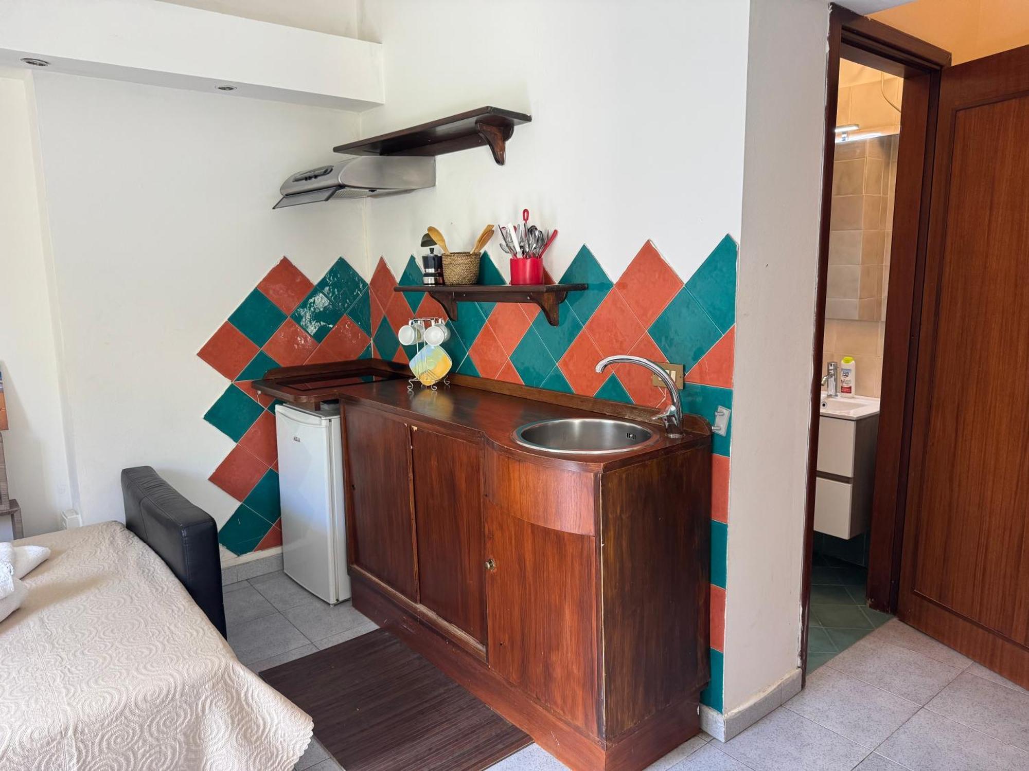 Co Apartment *