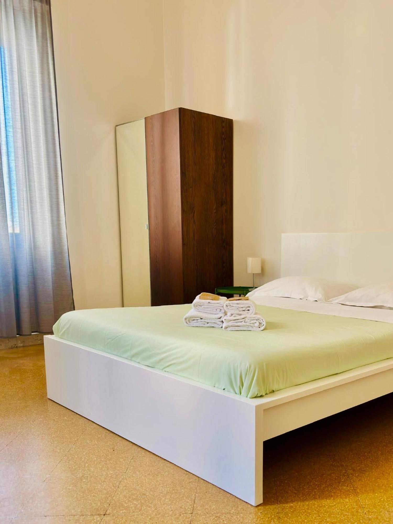 Mamamia #politeama Guest house *