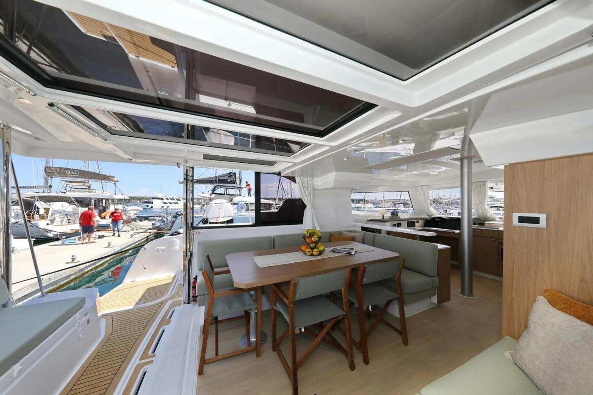 Botel Sicily By Catamaran