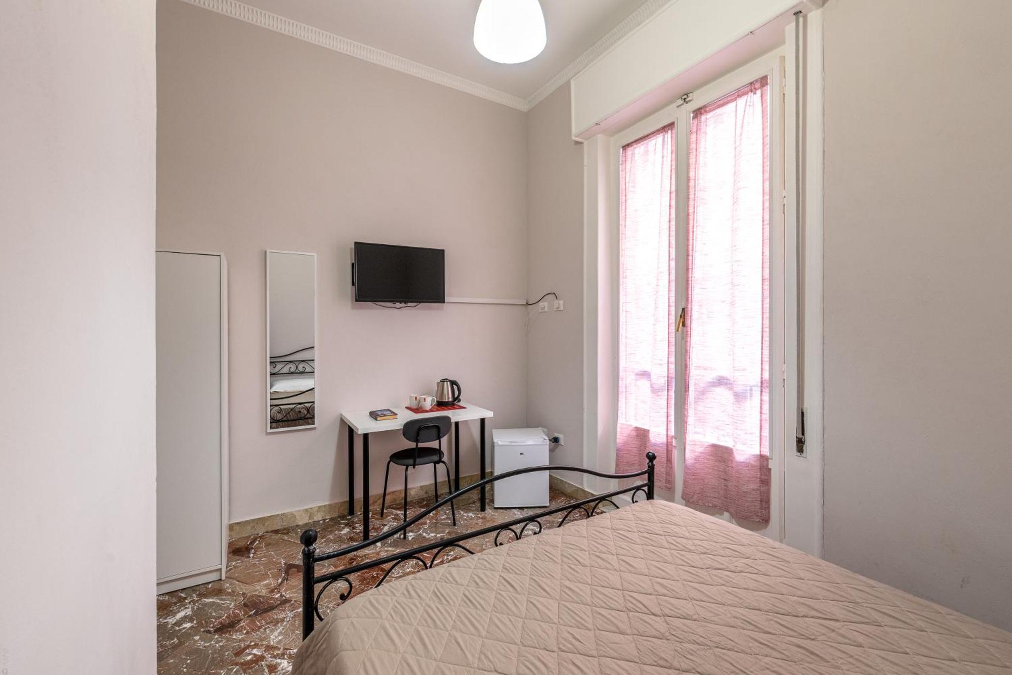 La Vecchia Guest house 3*