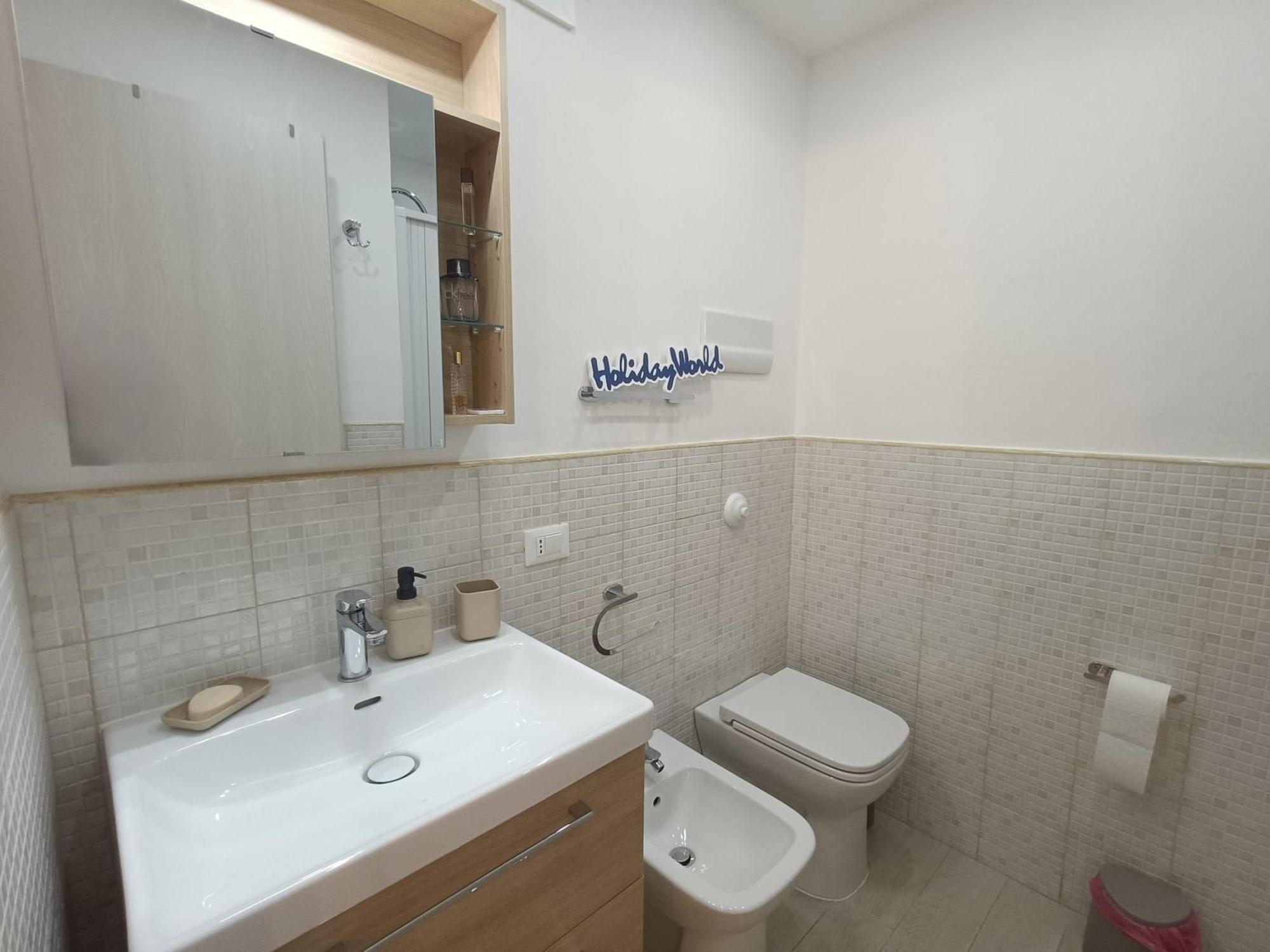 Auri's By World Apartment