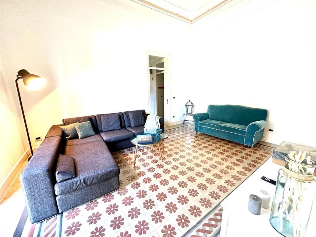 Apartment Matteotti Living And Garden Palermo