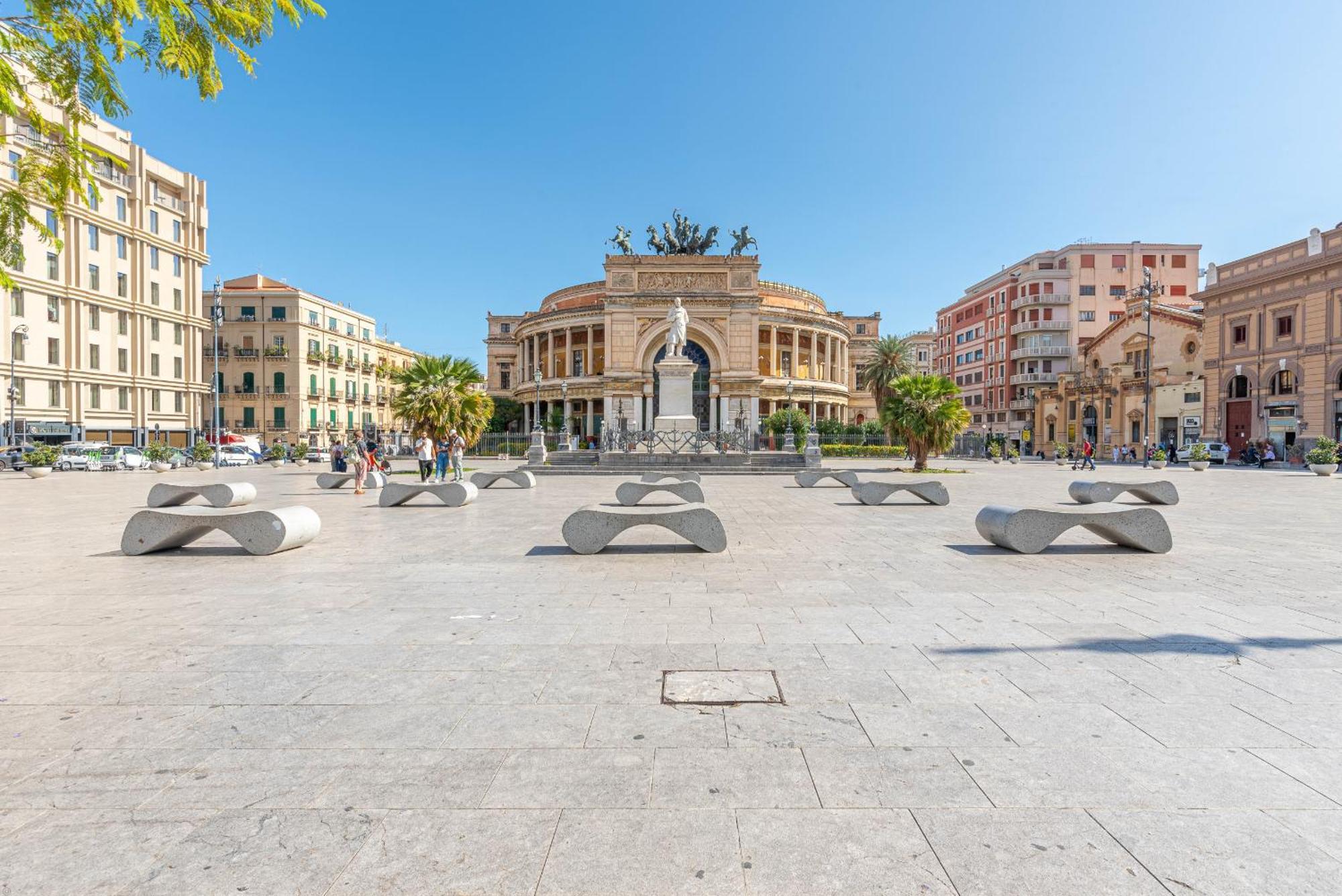 Ruggero View By Wonderful Italy * Palermo