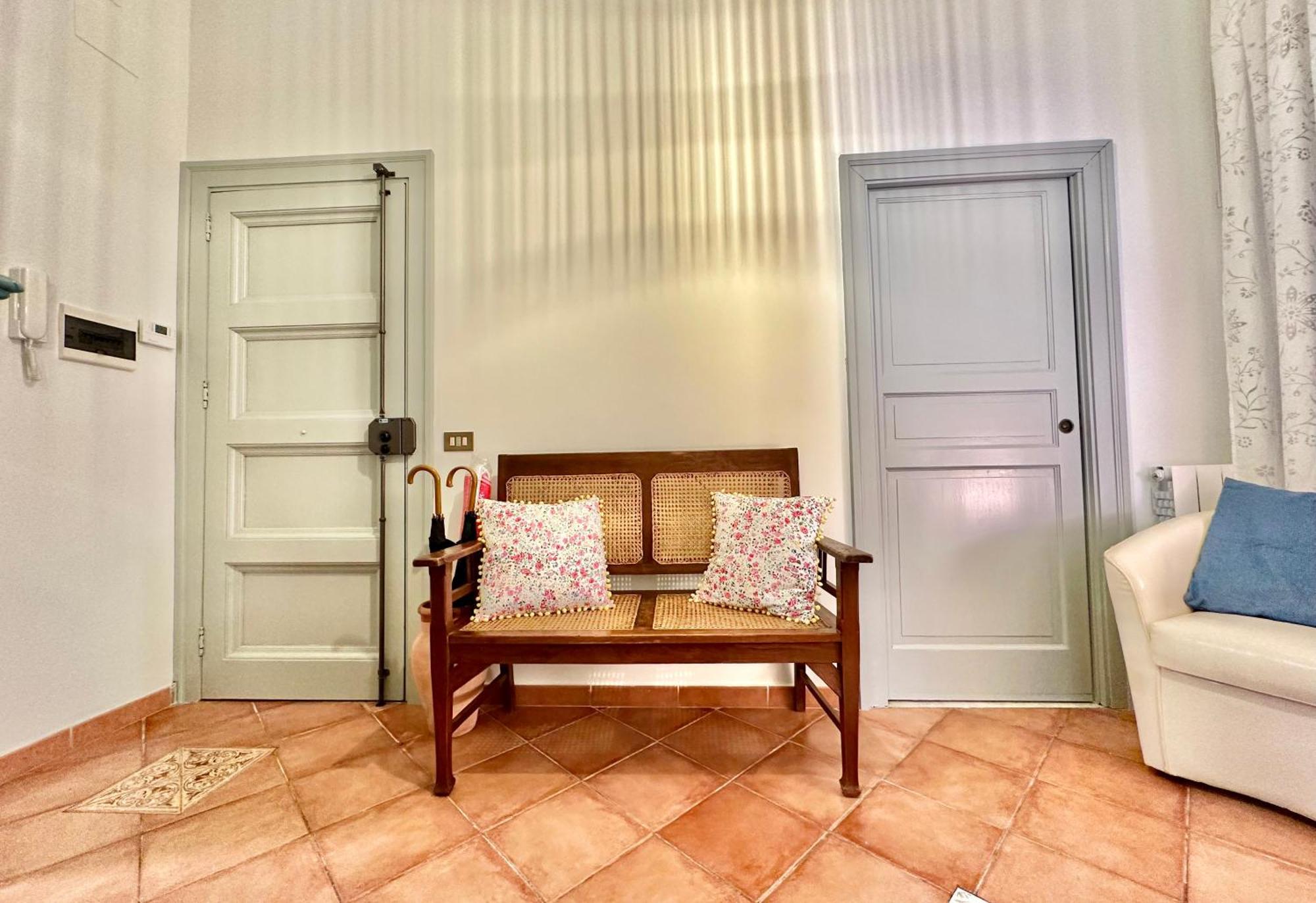 Apartment Casetta Nene - Centrocitta - Intero