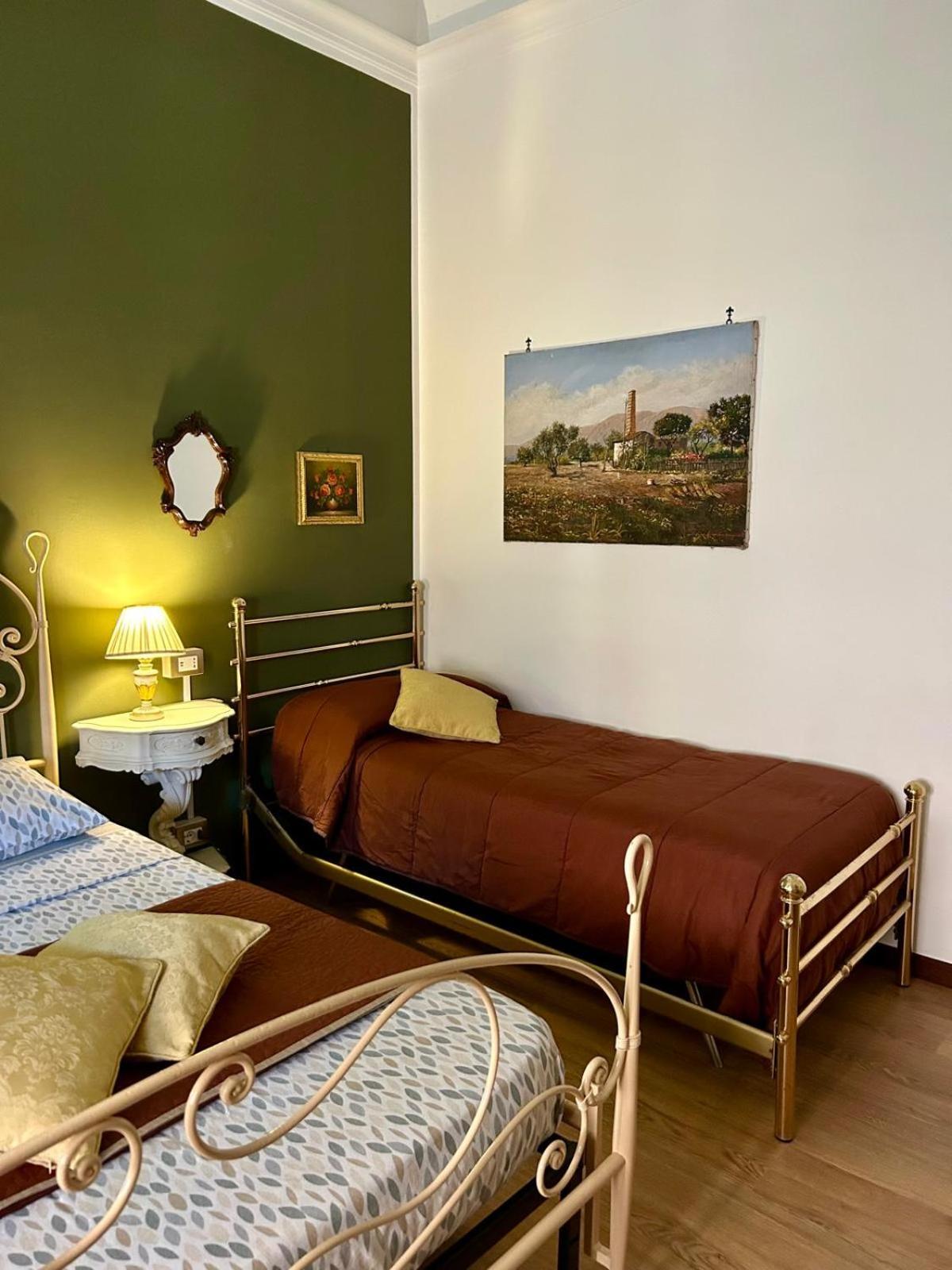 Guest house Leon *