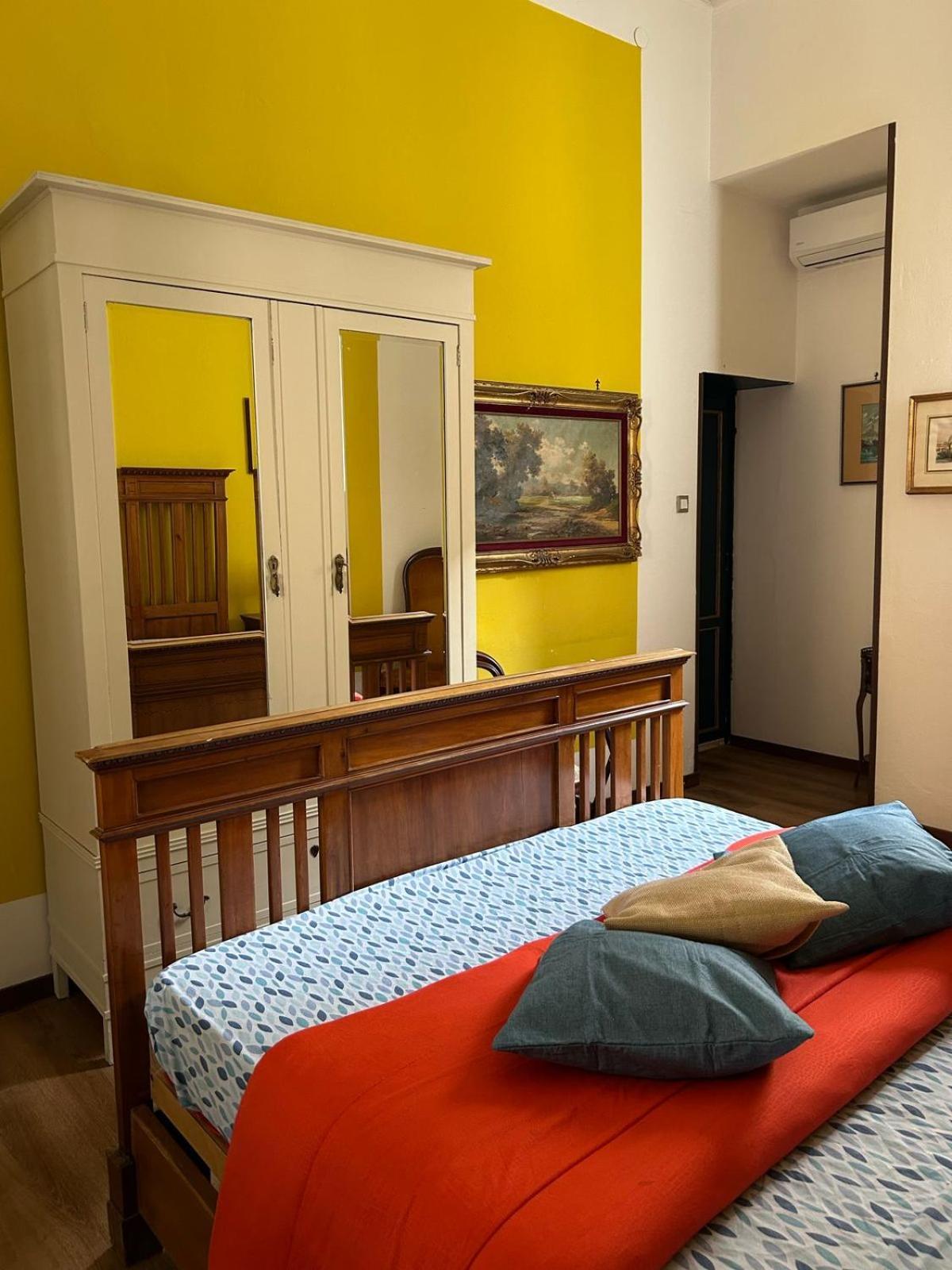 Leon Guest house *