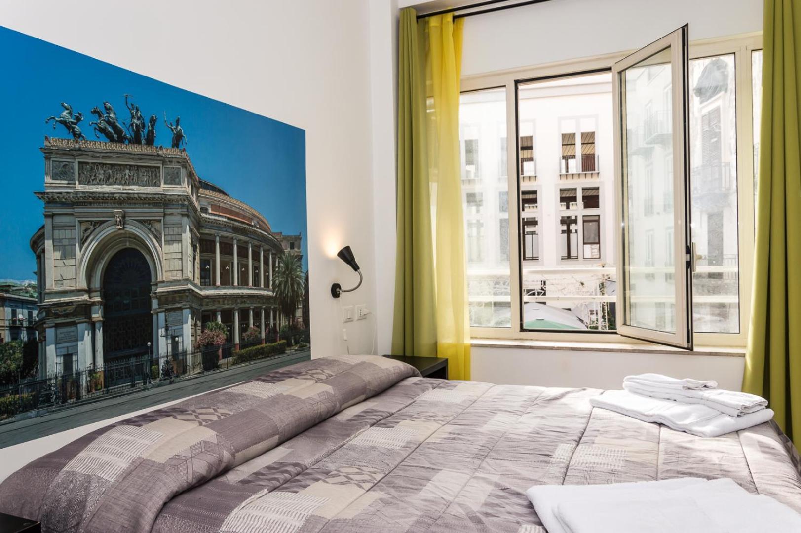 Into Bed & Breakfast Palermo