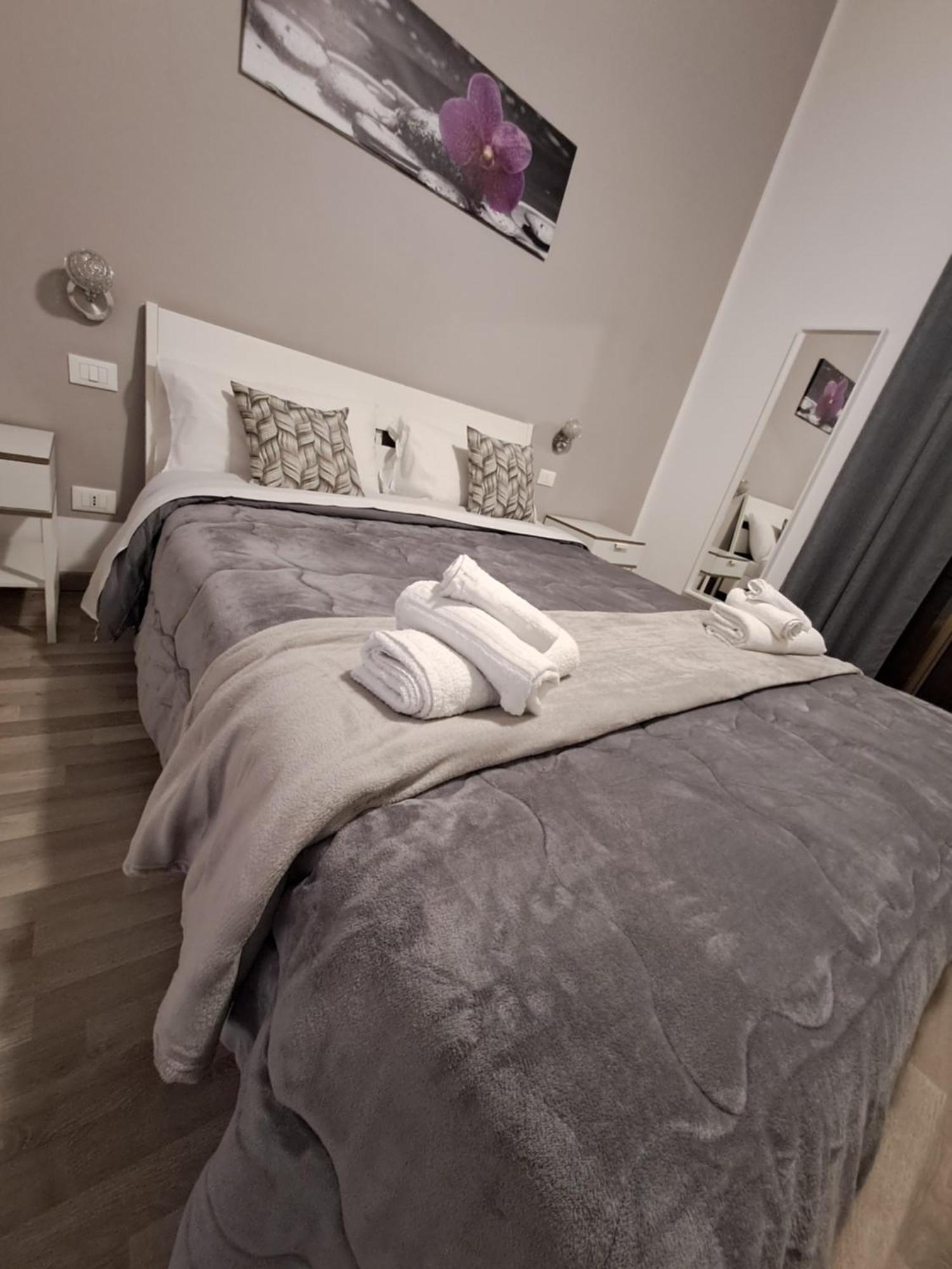 Bedroom La Stazione Bed & Breakfast Palermo